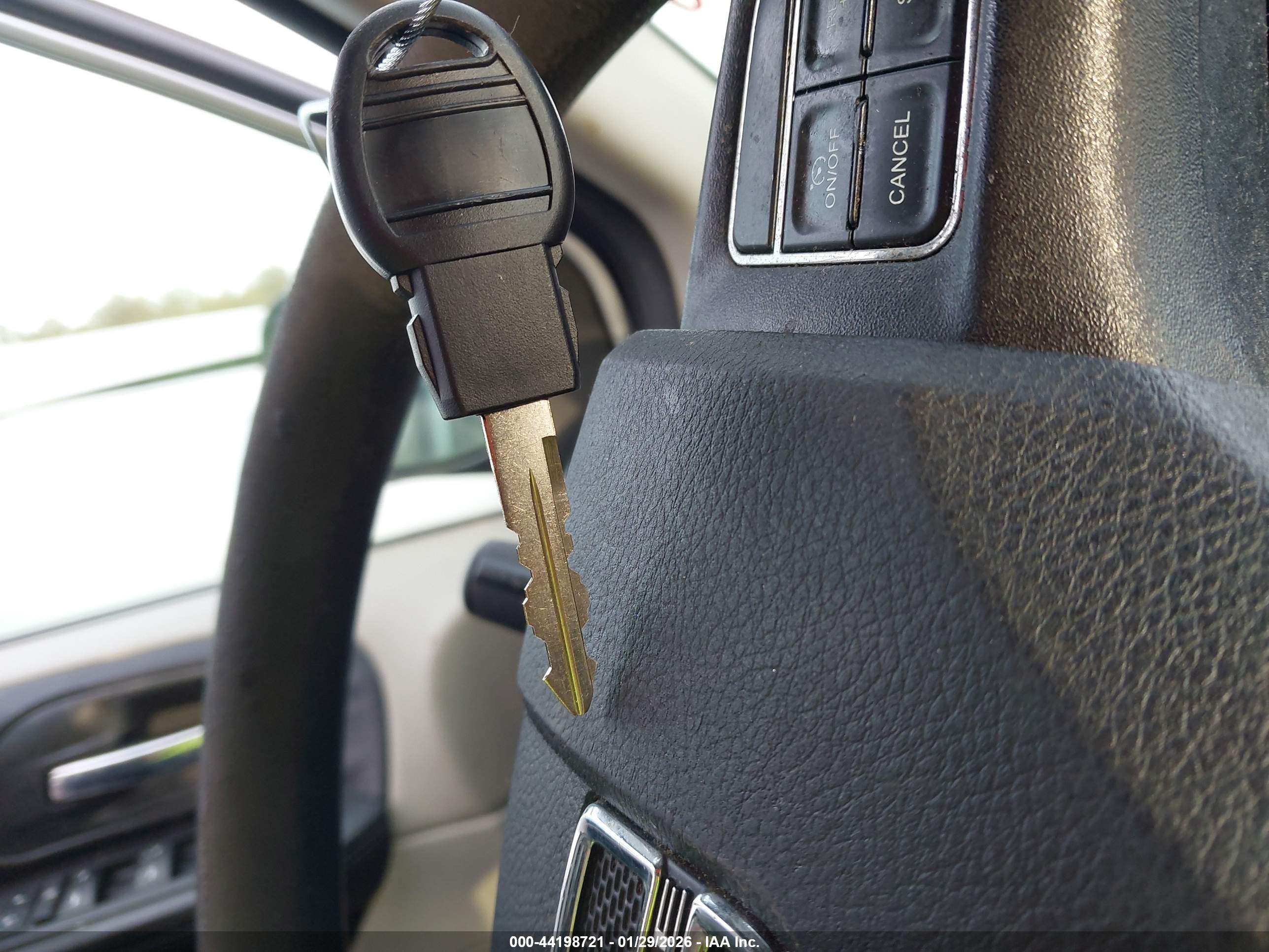 DODGE GRAND image 11