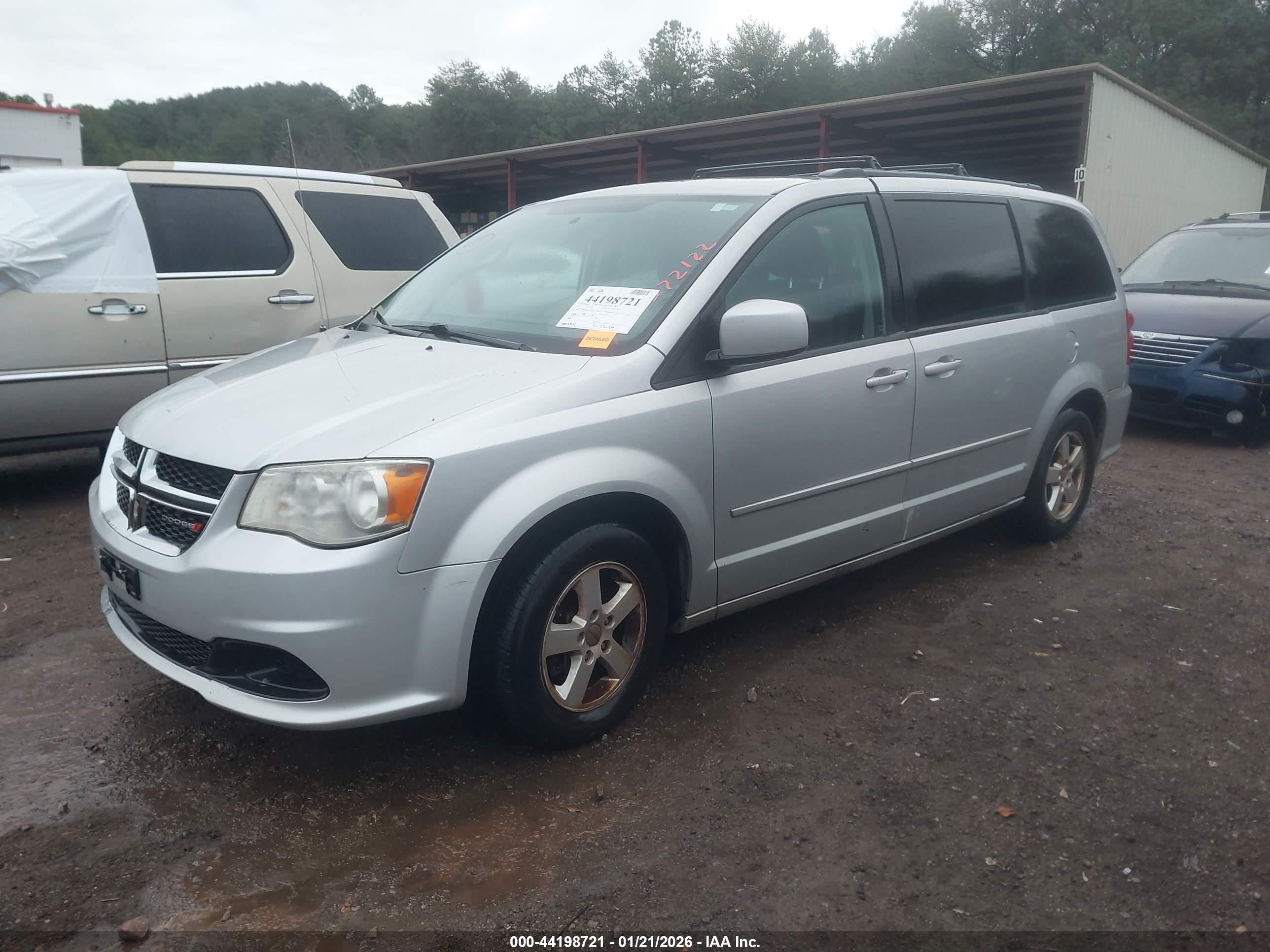 DODGE GRAND image 2