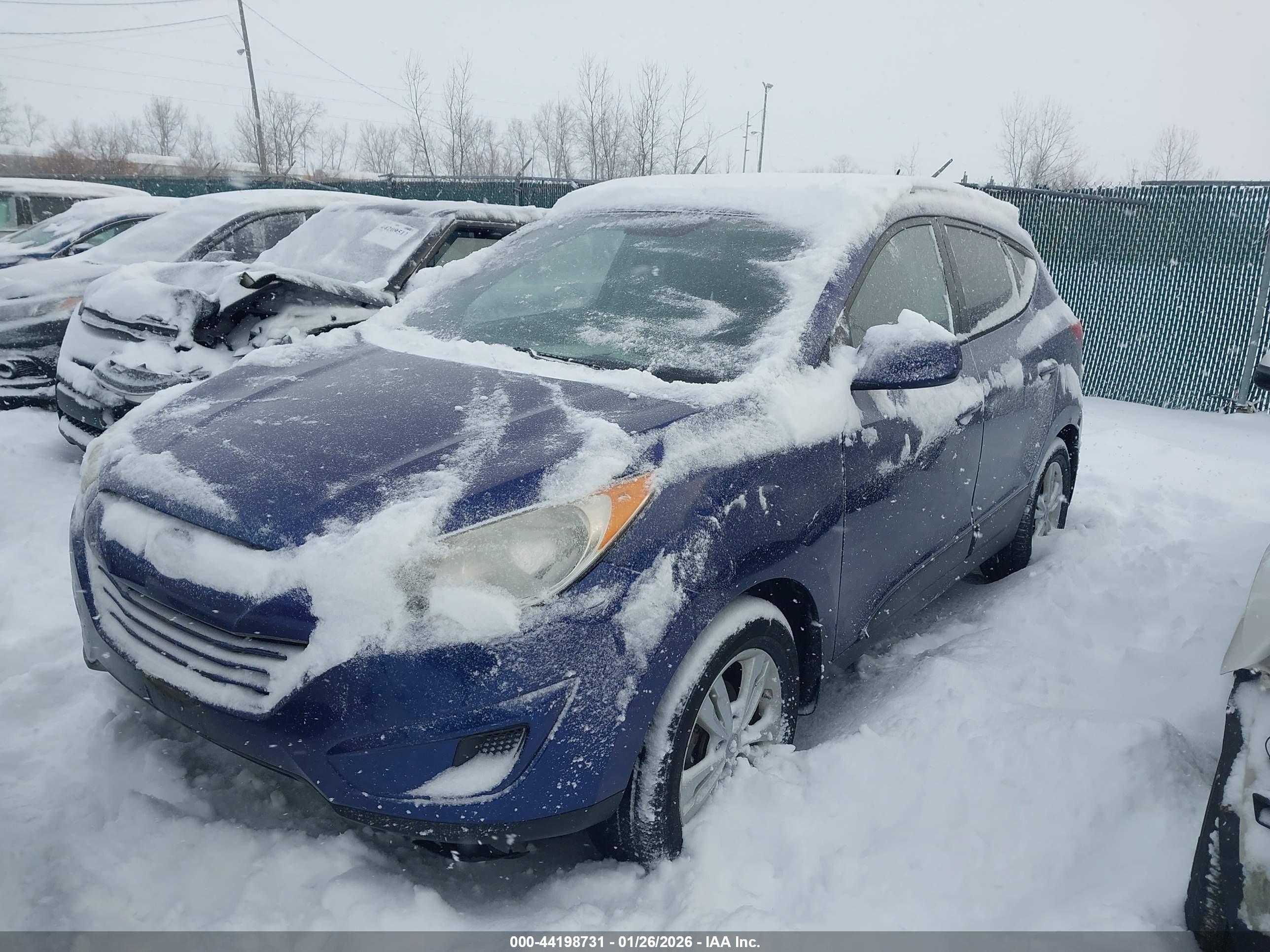 HYUNDAI TUCSON image 2