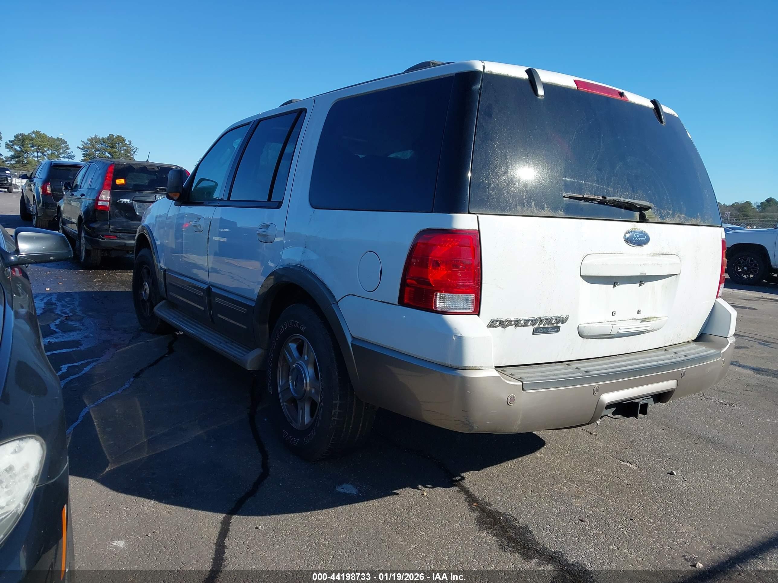 FORD EXPEDITION image 3