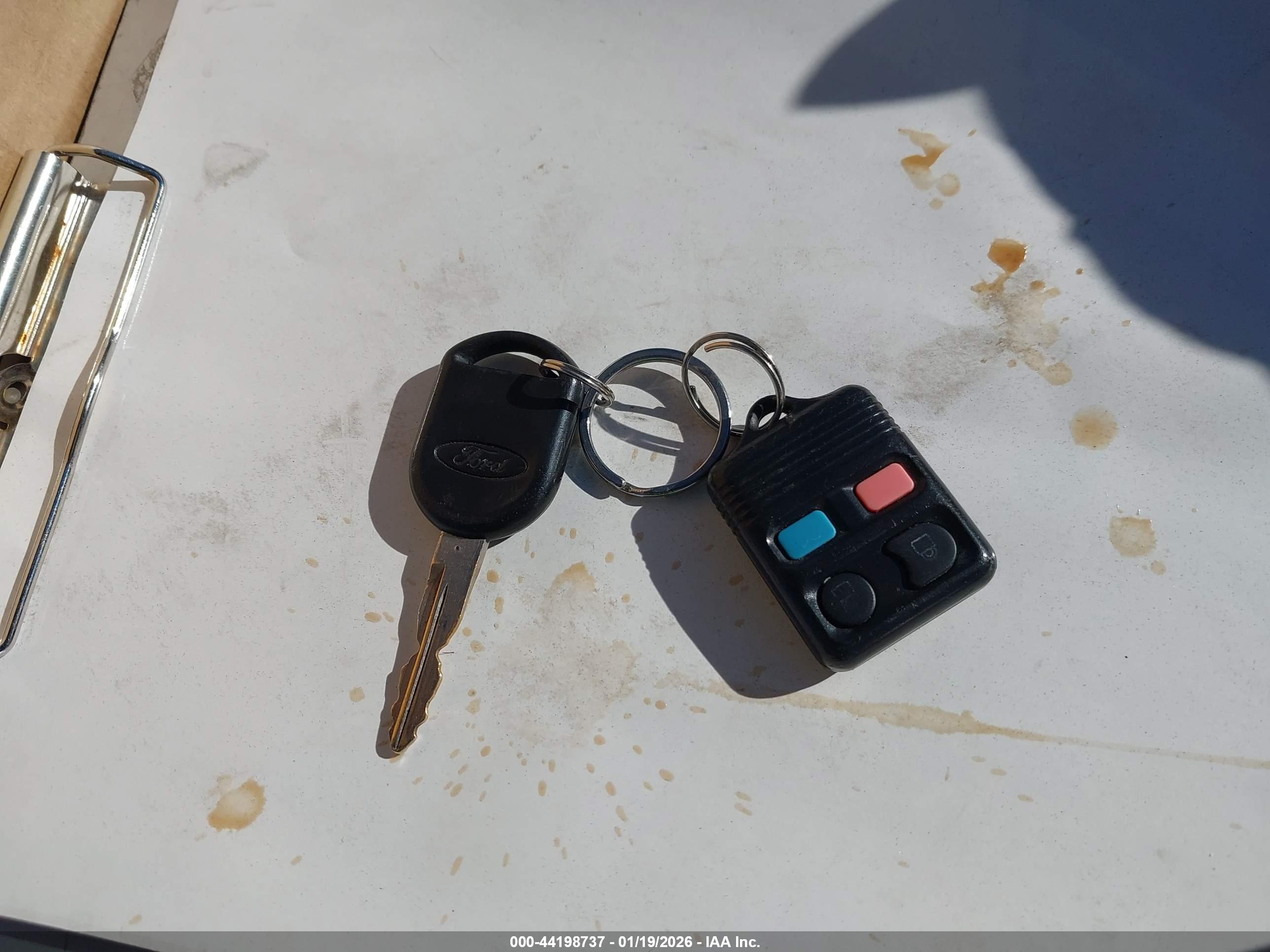 FORD FOCUS image 11