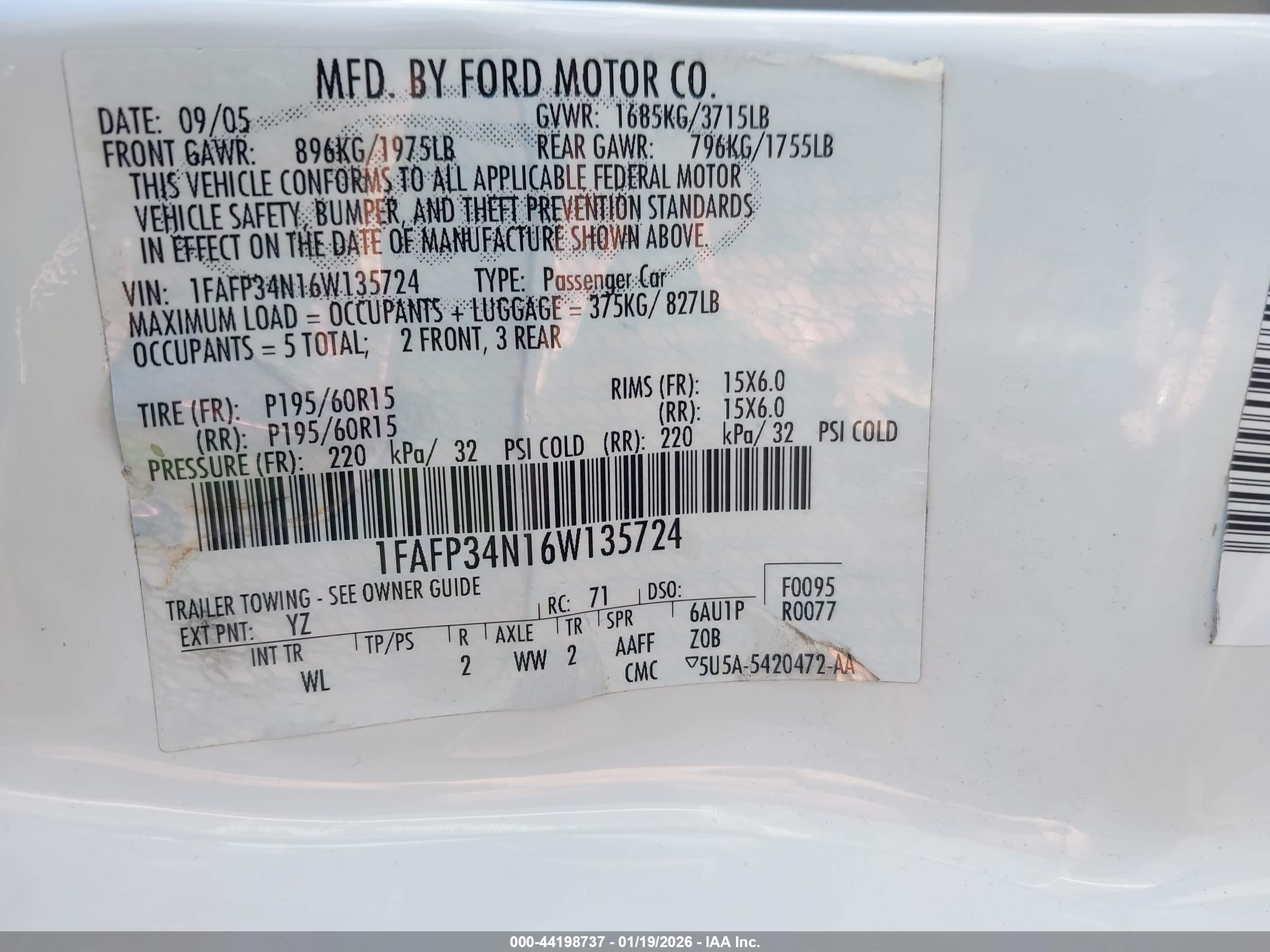 FORD FOCUS image 9