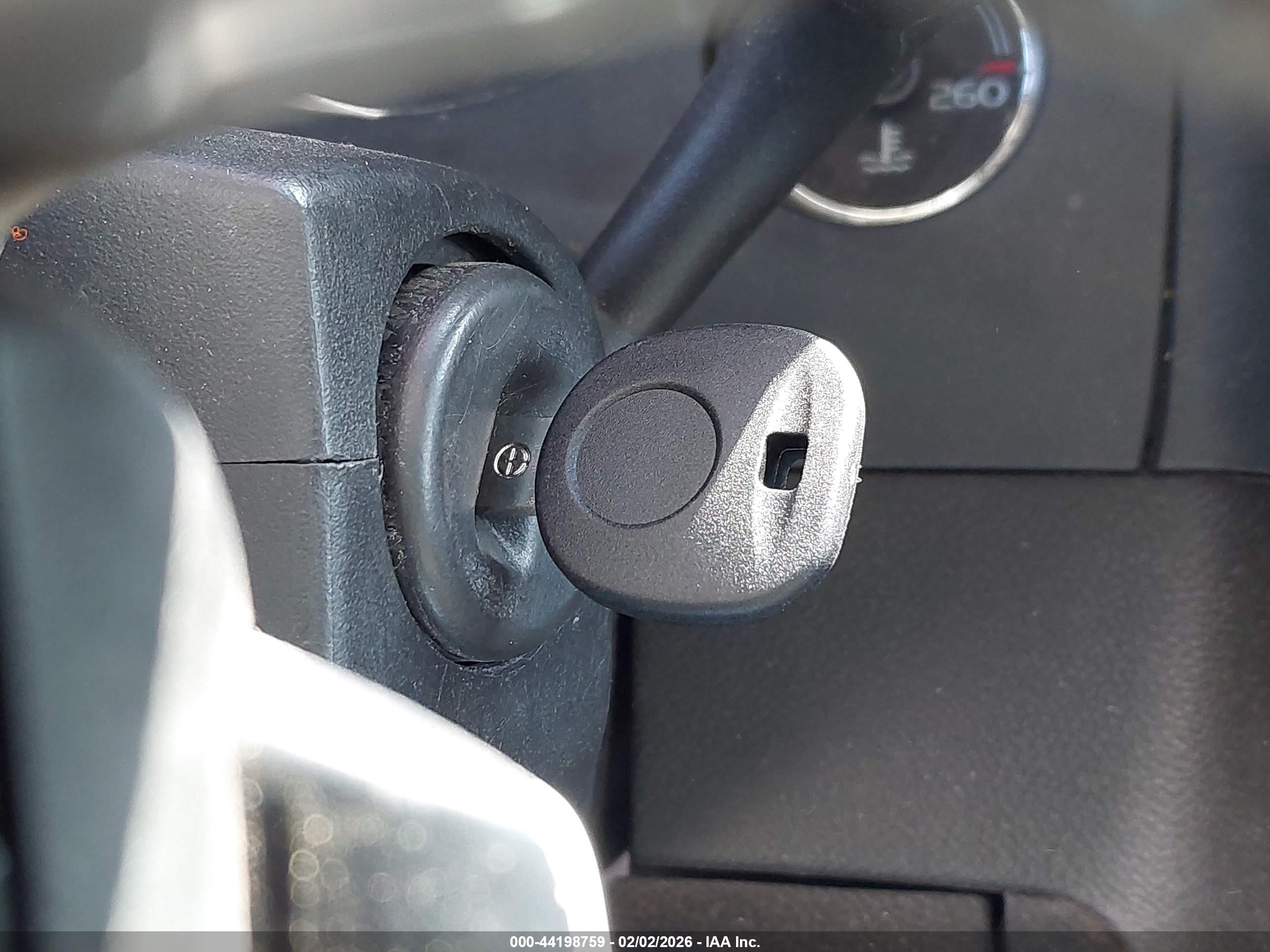 GMC YUKON image 11