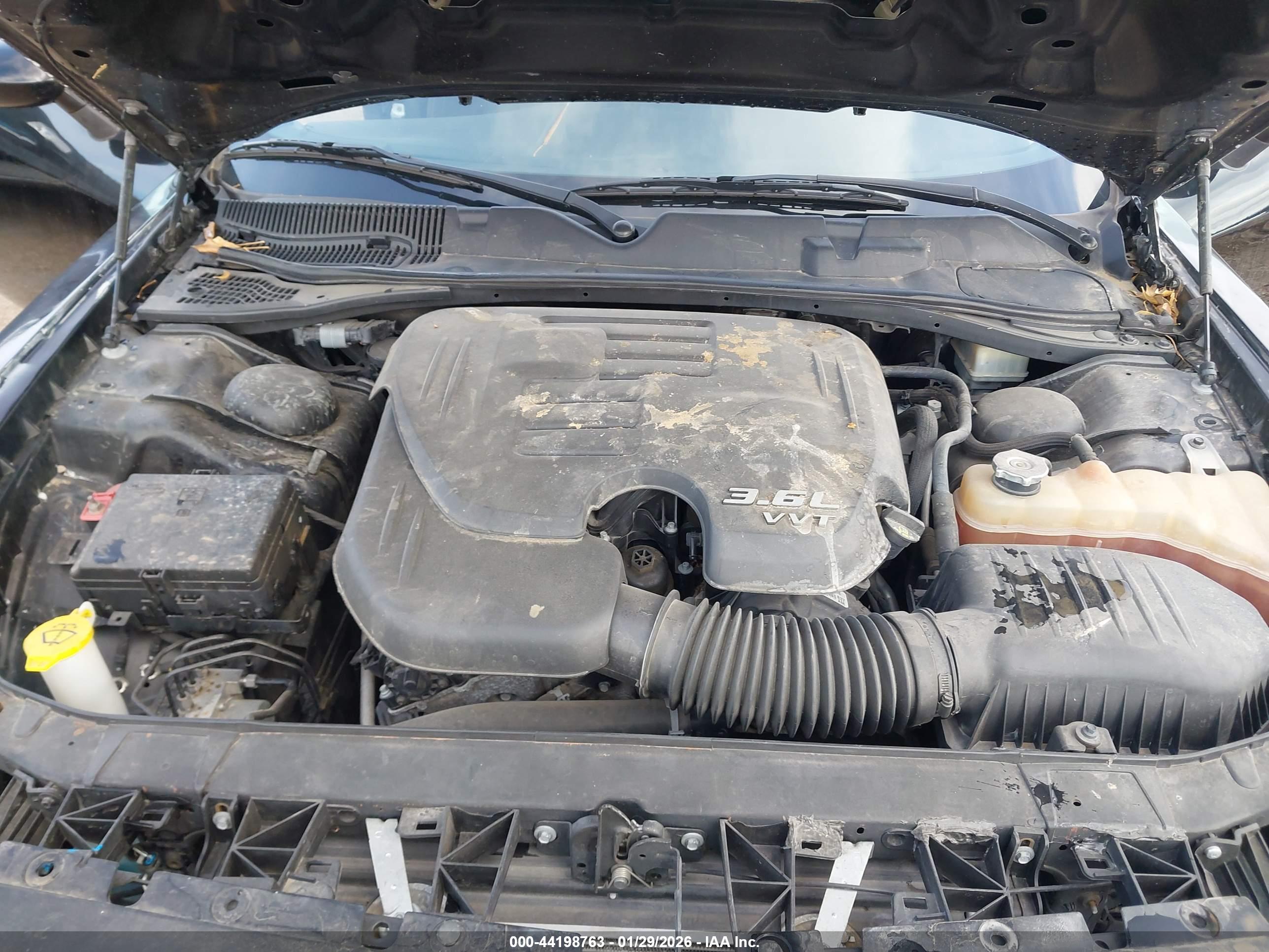 DODGE CHALLENGER image 10