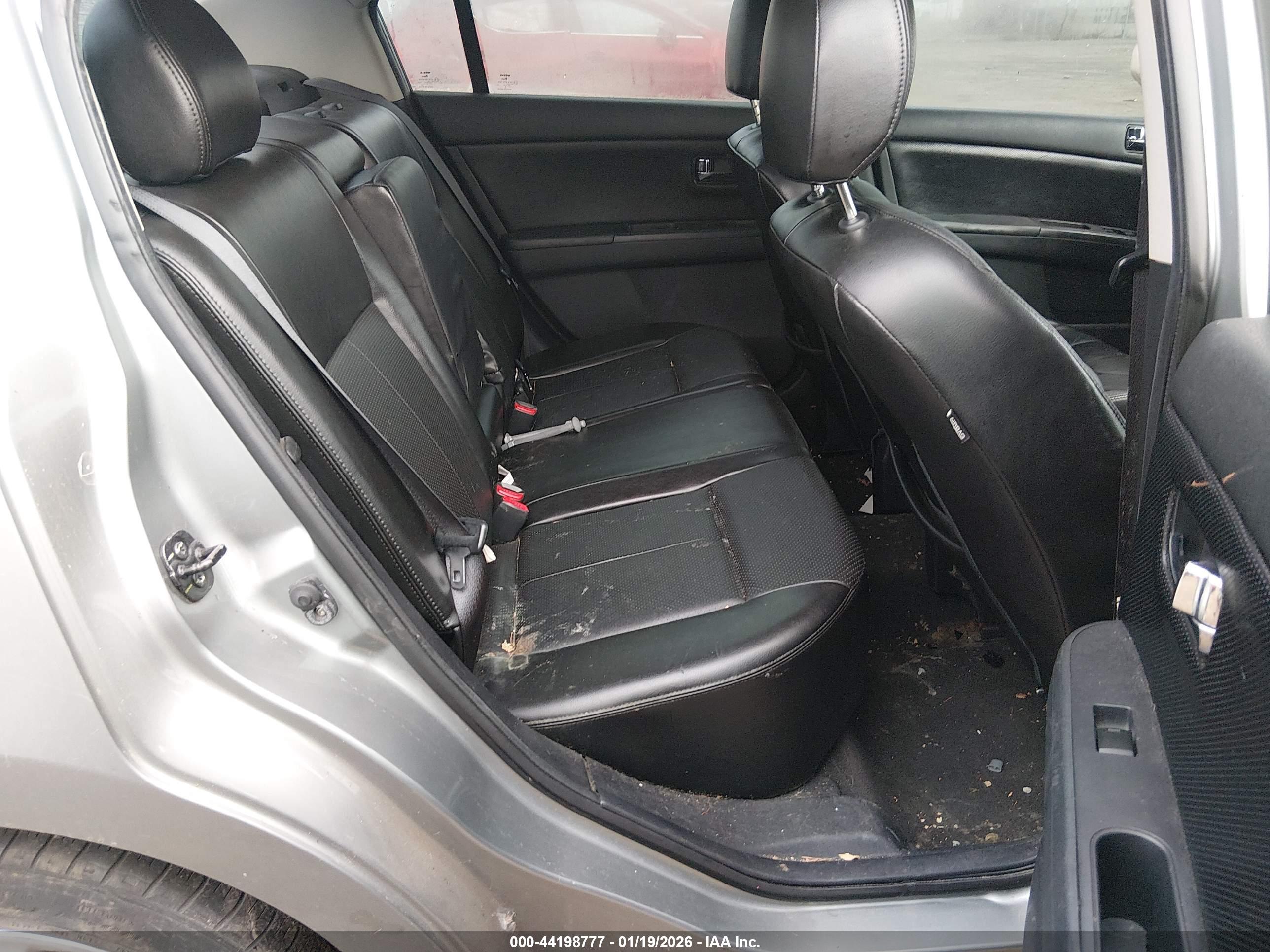 NISSAN SENTRA image 8