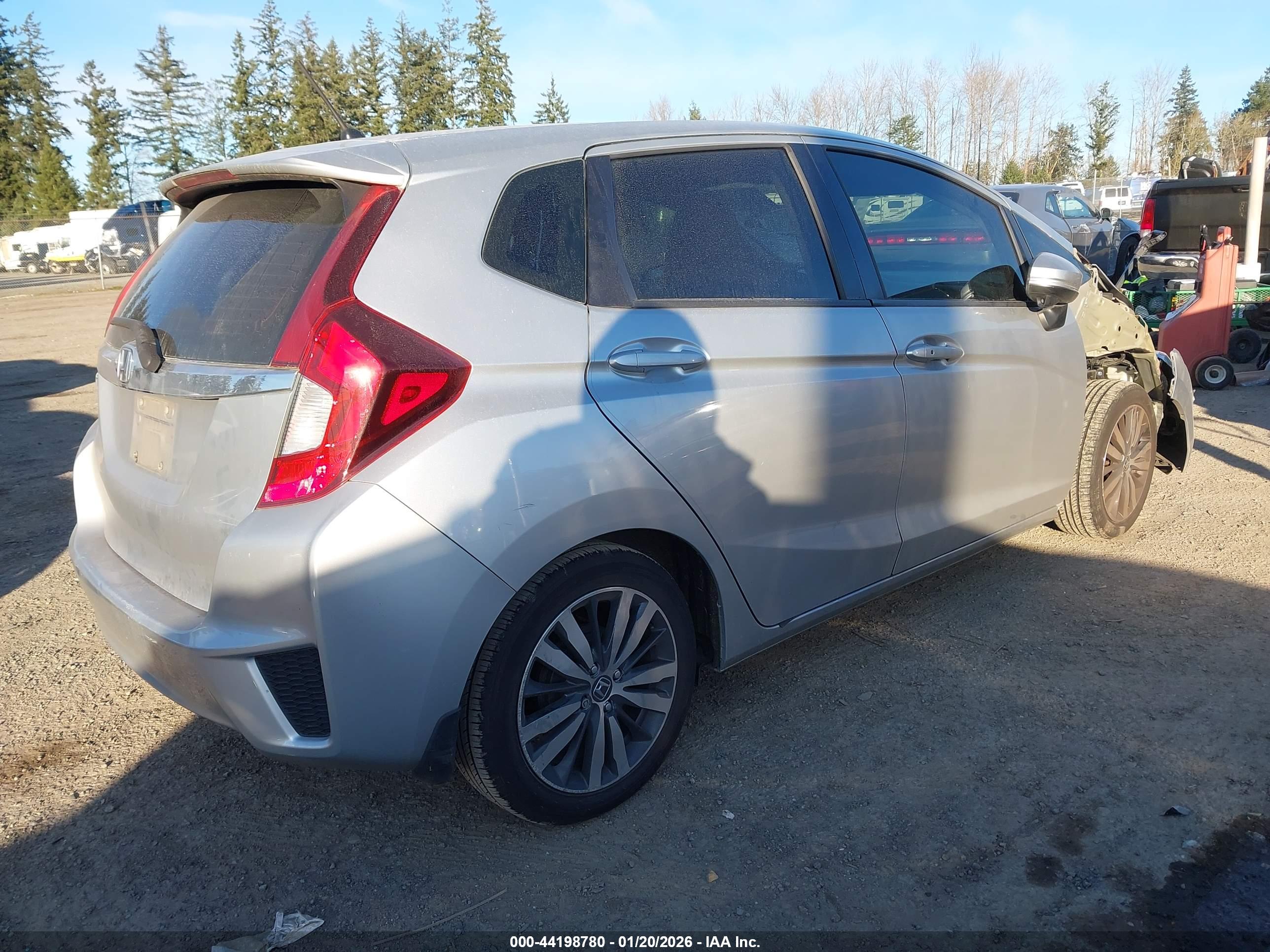 HONDA FIT image 4