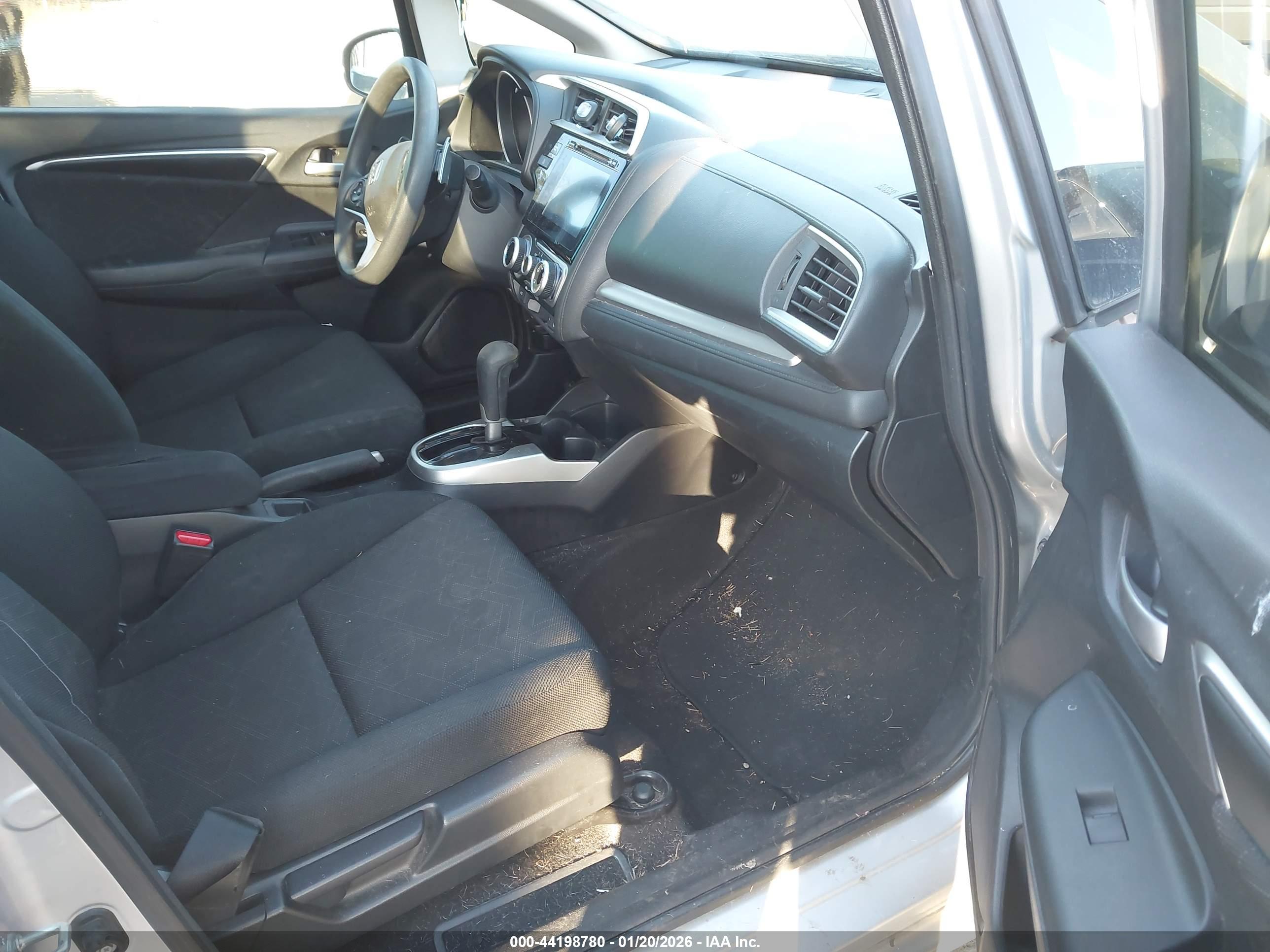 HONDA FIT image 5