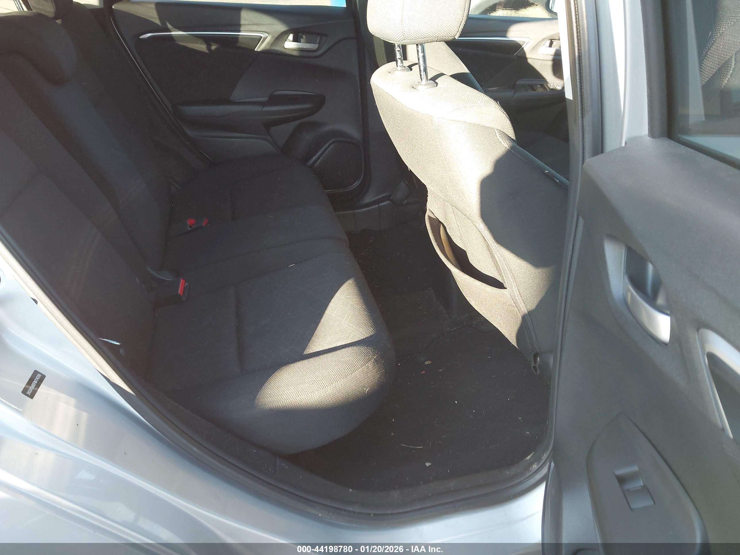 HONDA FIT image 8