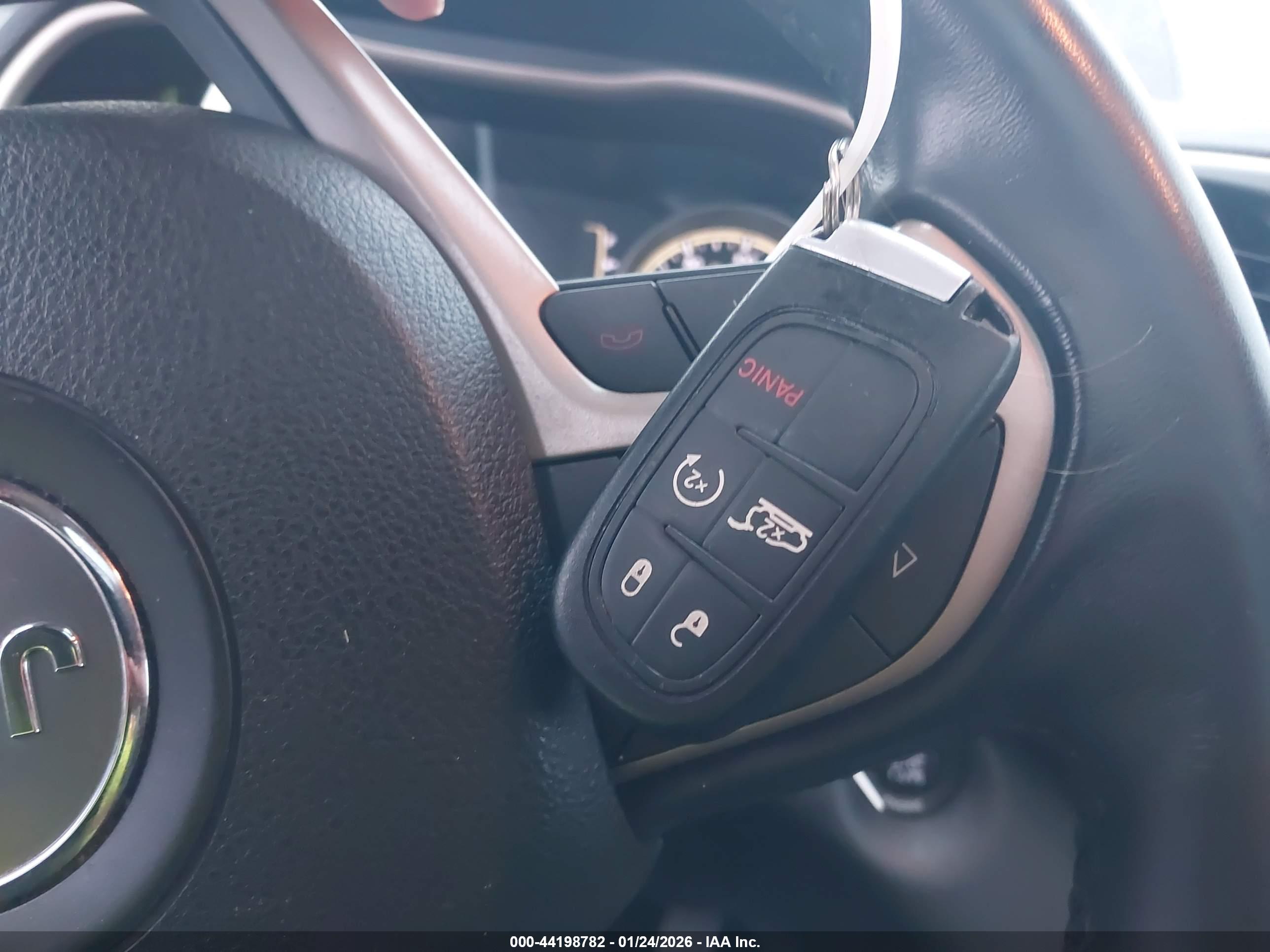 JEEP CHEROKEE image 11