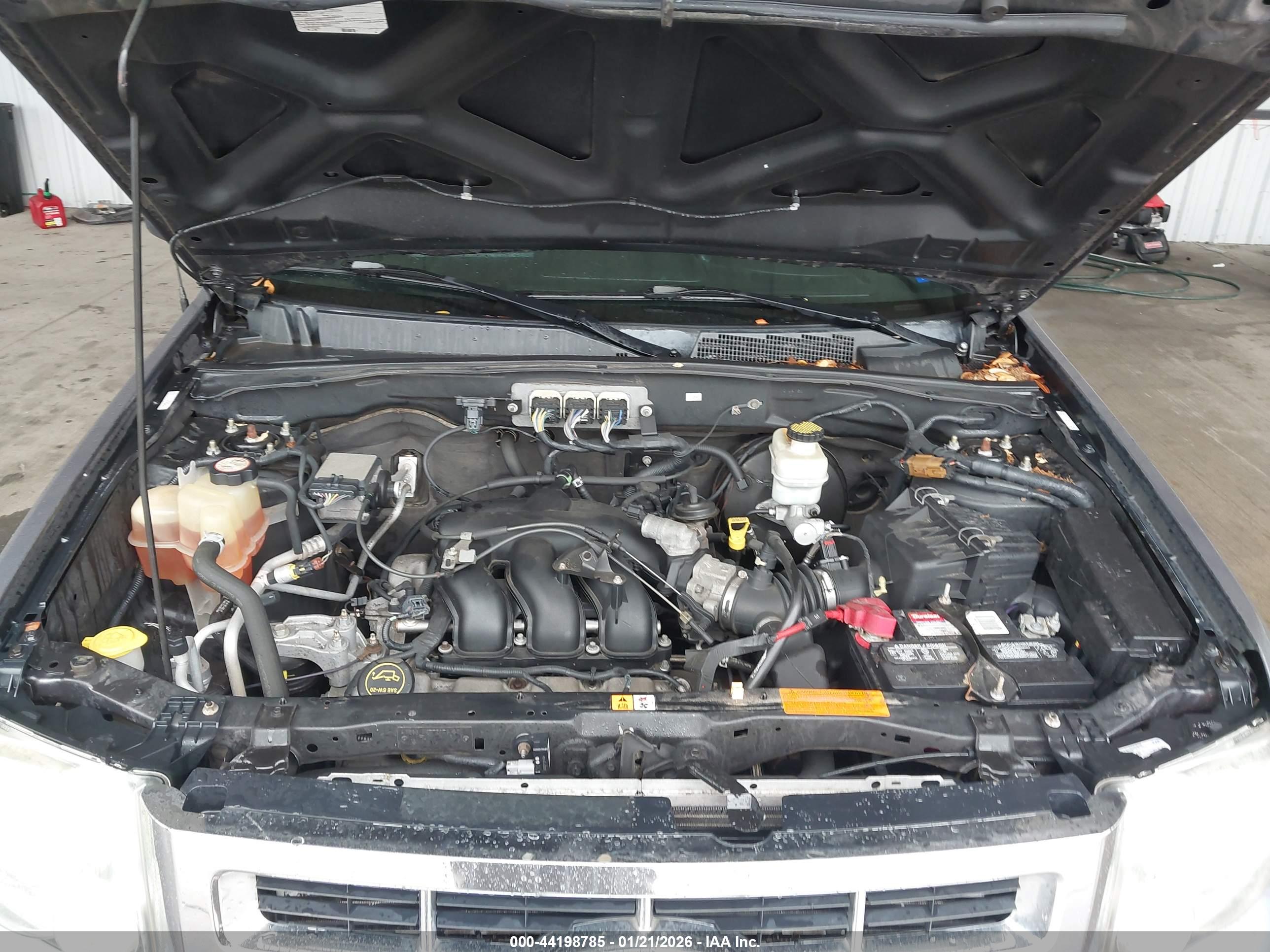 FORD ESCAPE image 10