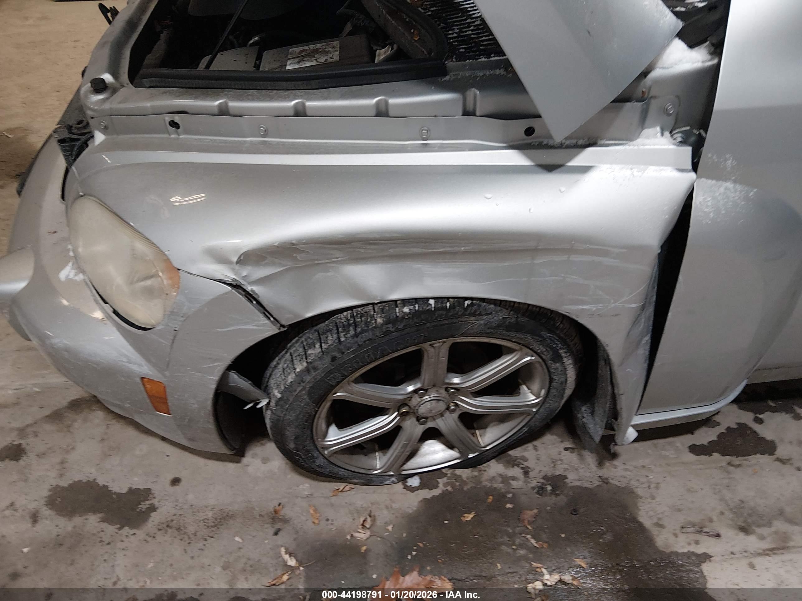 CHEVROLET HHR image 6