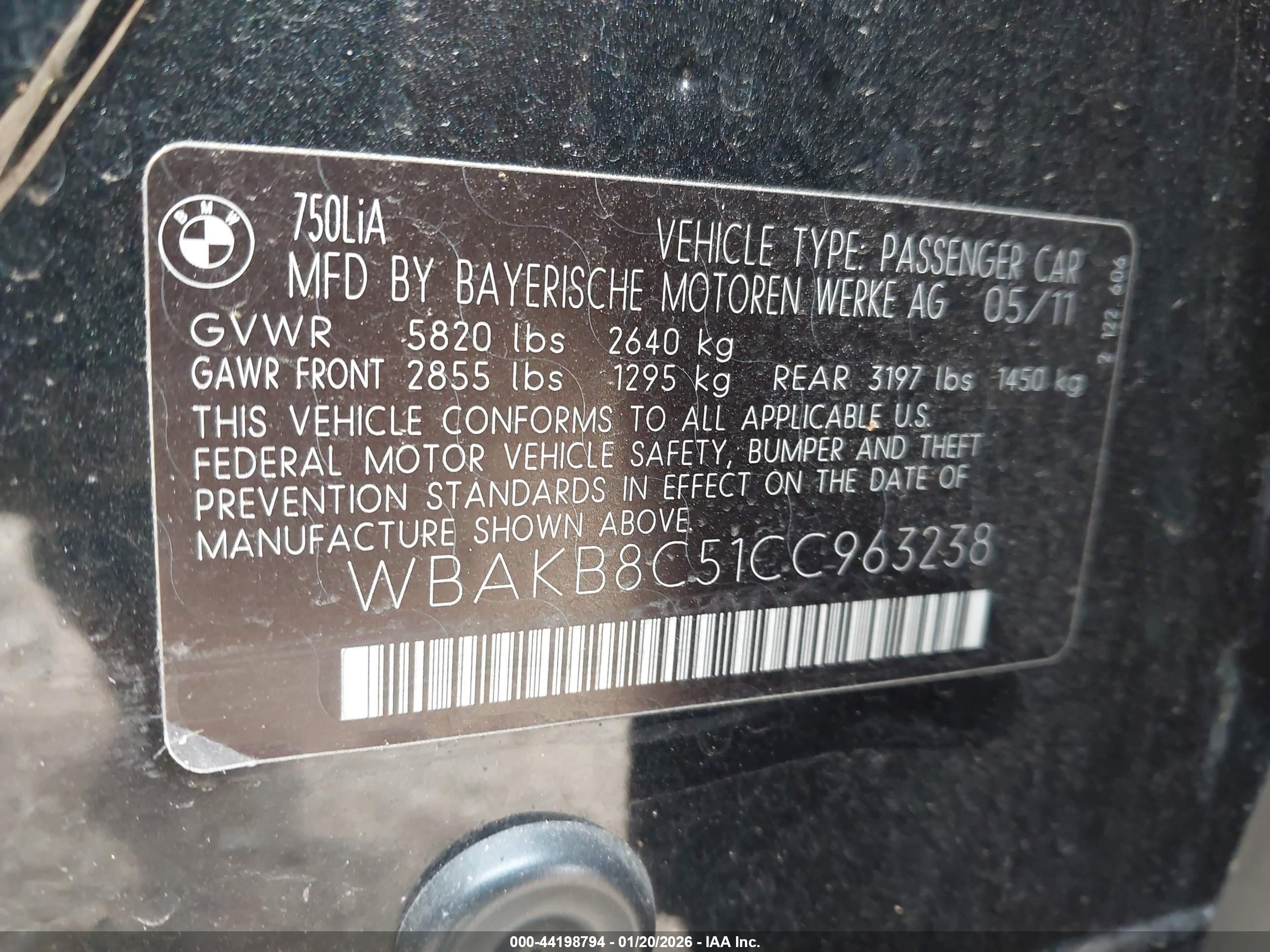 BMW 750LI image 9
