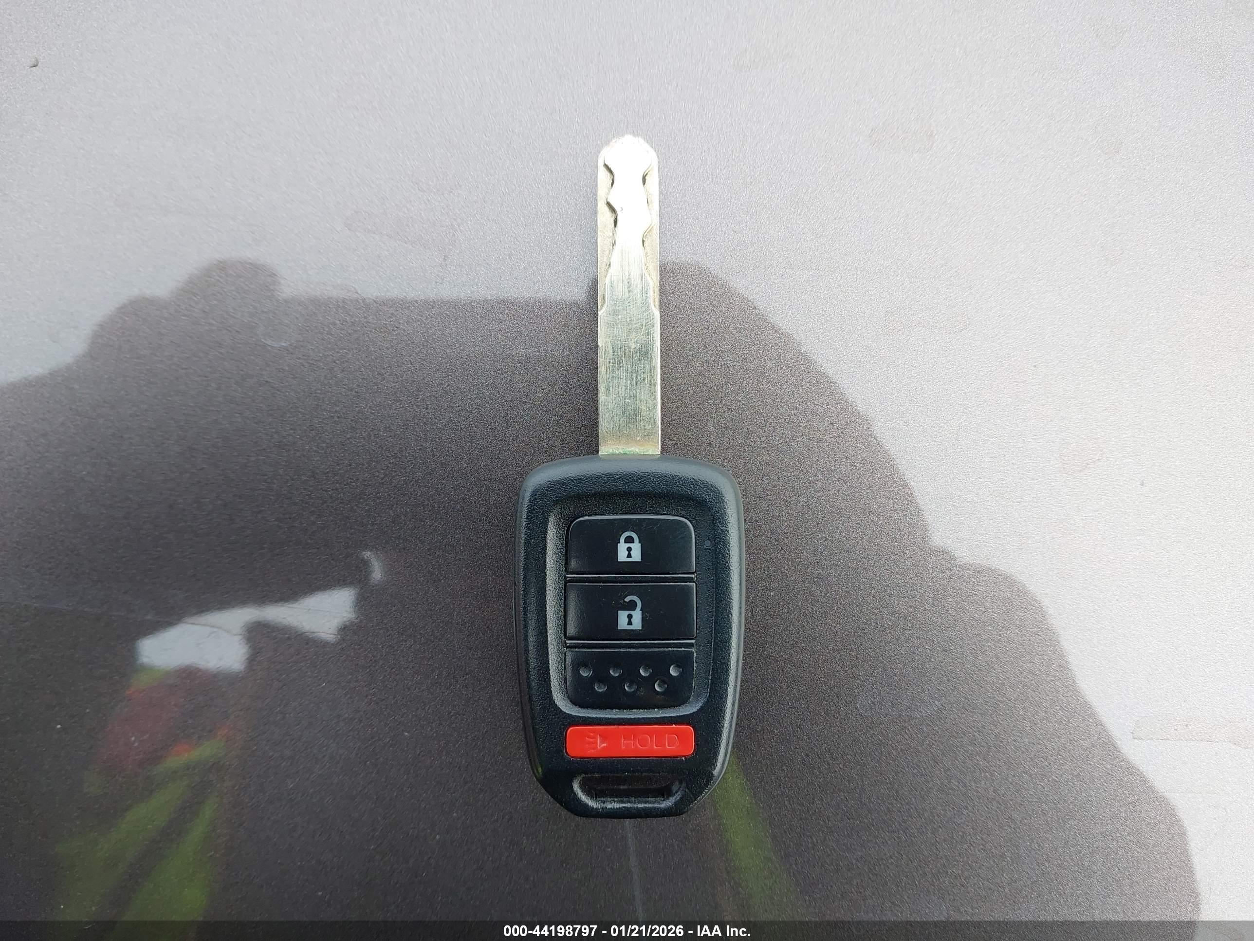 HONDA CR-V image 11