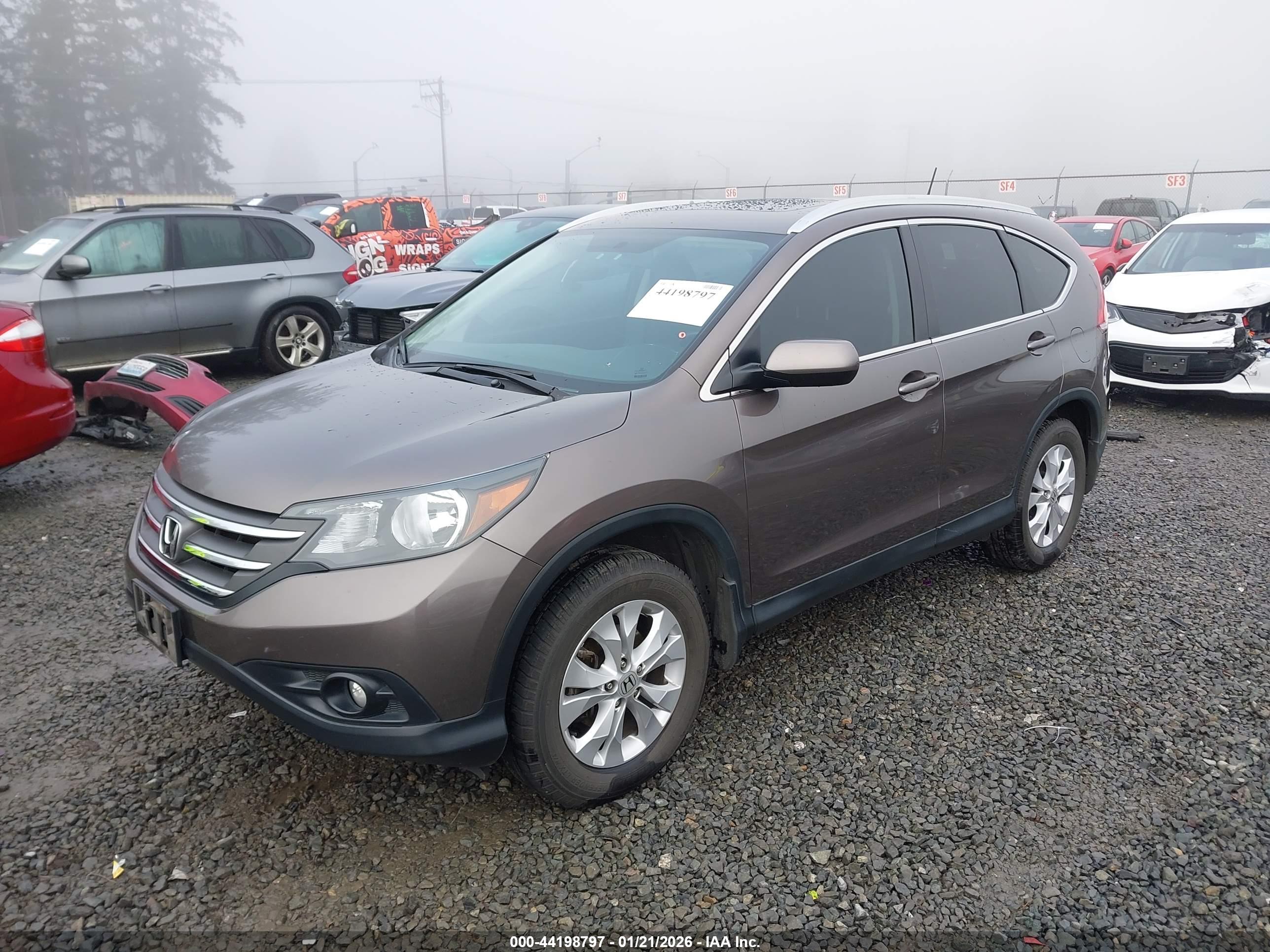 HONDA CR-V image 2