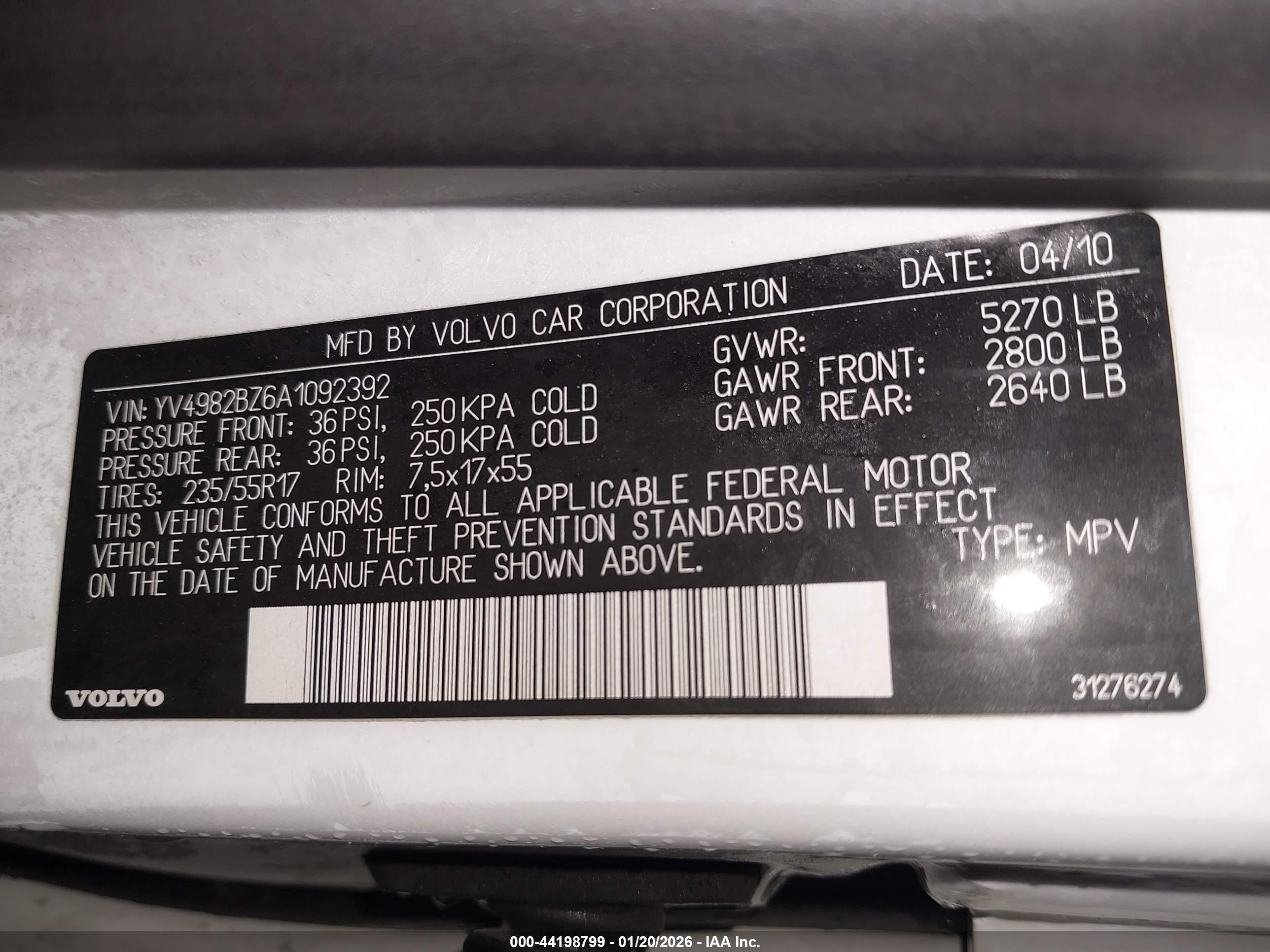 VOLVO XC70 image 9