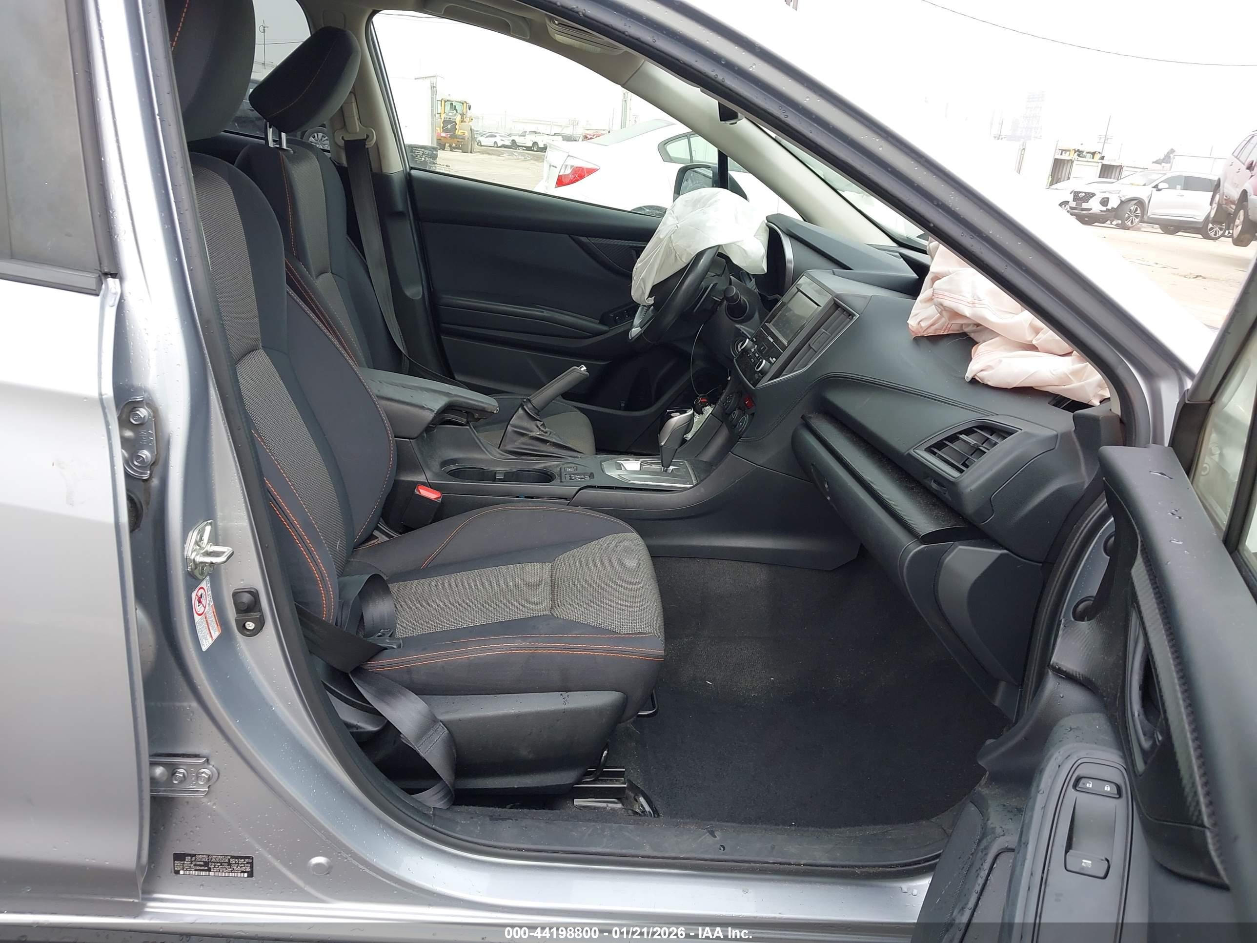 SUBARU CROSSTREK image 5