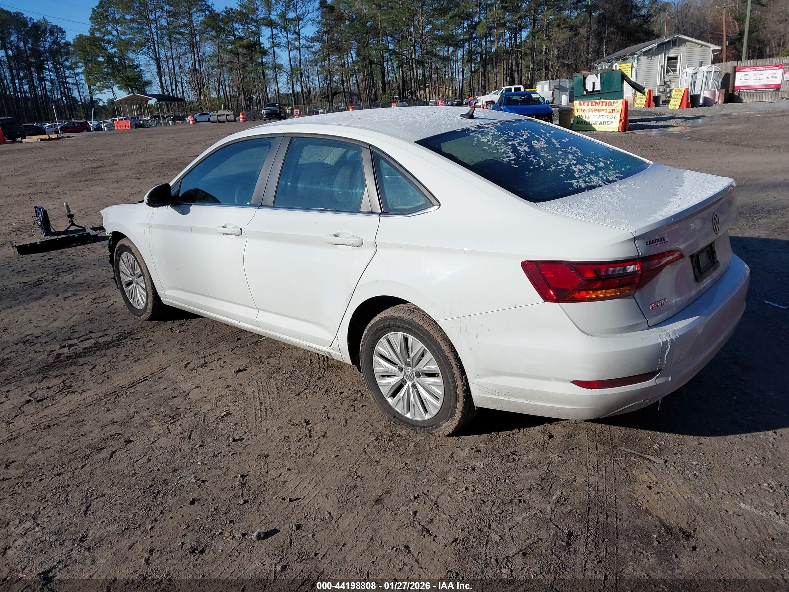 VOLKSWAGEN JETTA image 3
