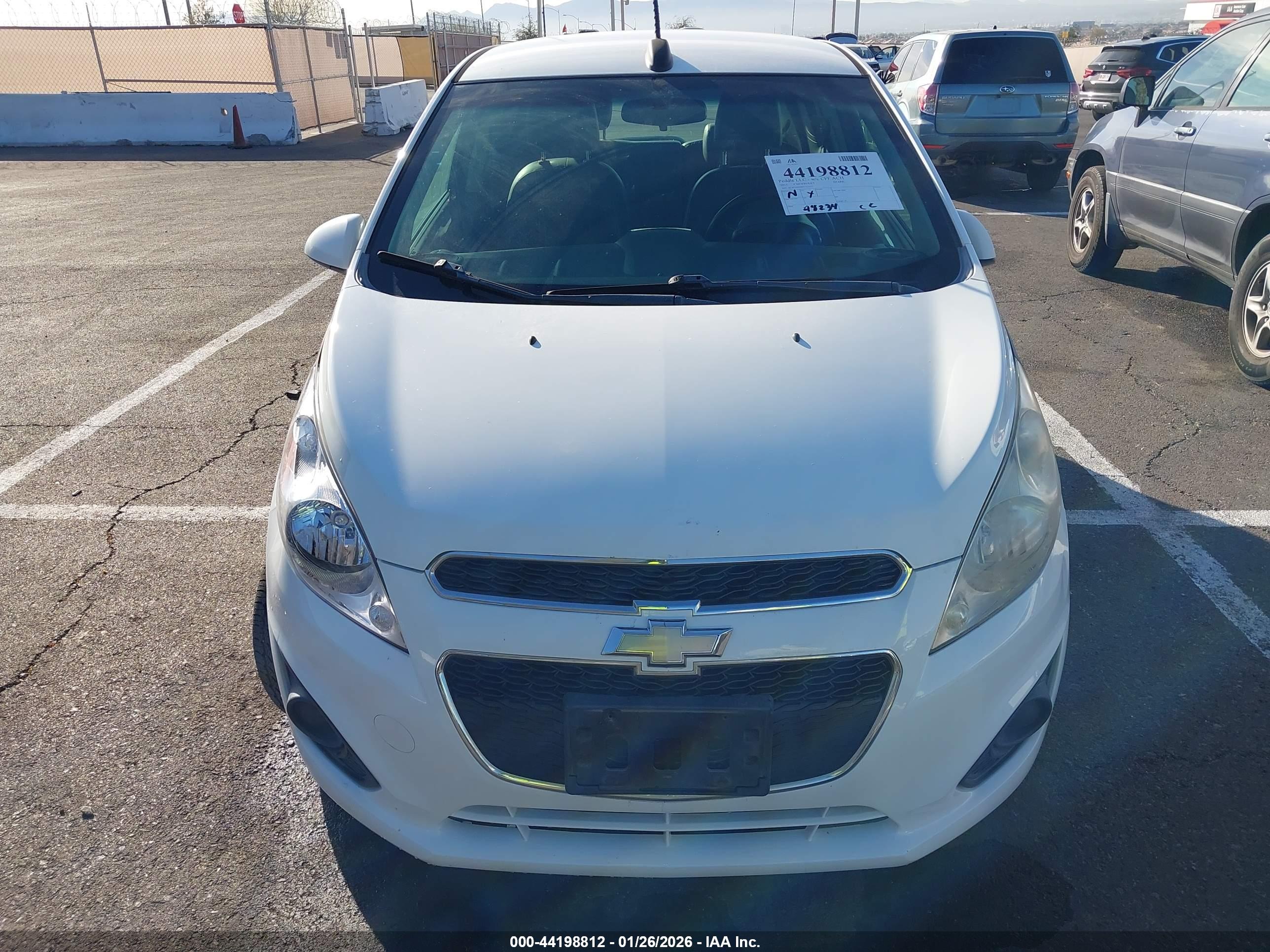 CHEVROLET SPARK image 6