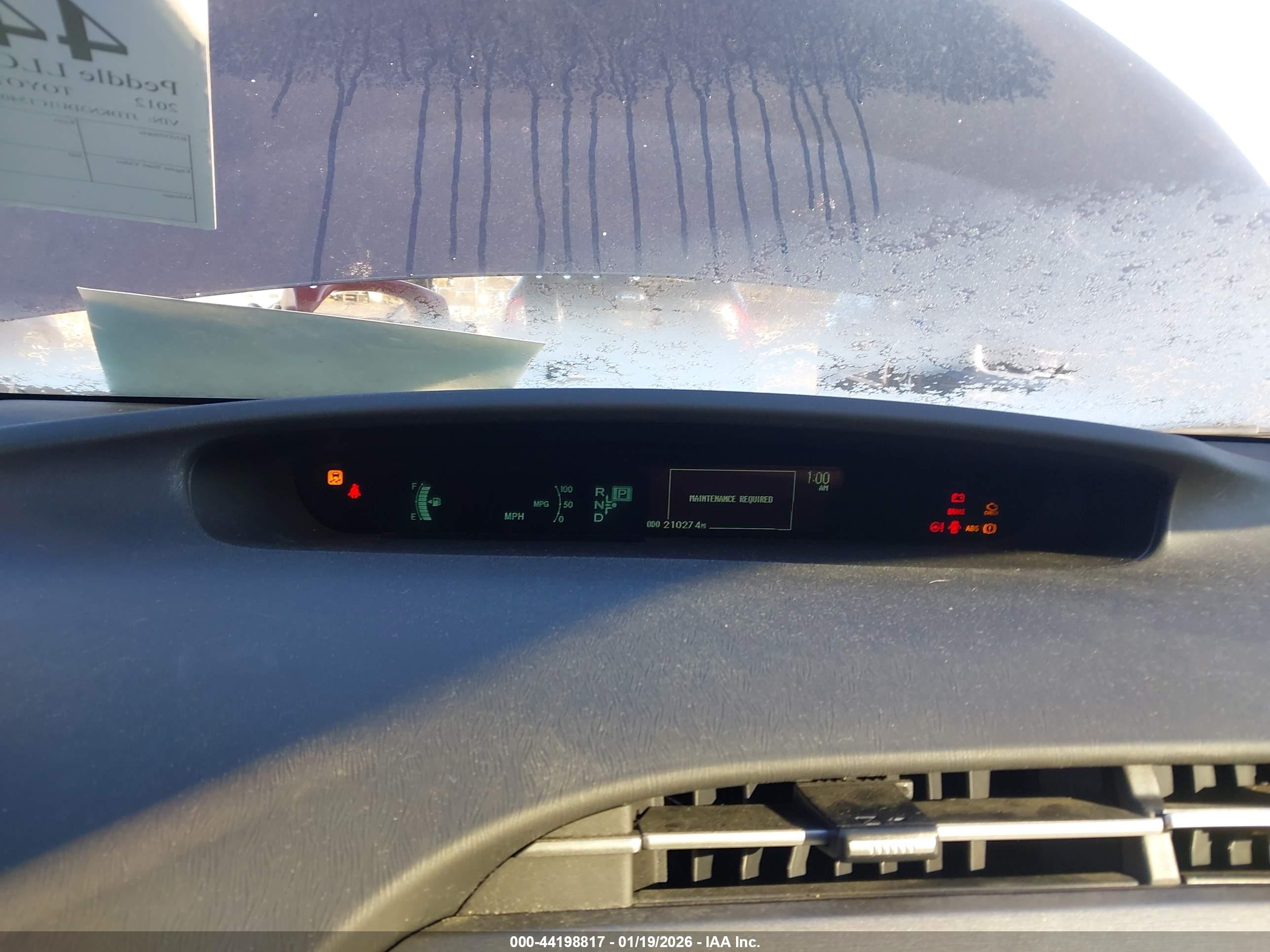 TOYOTA PRIUS image 7