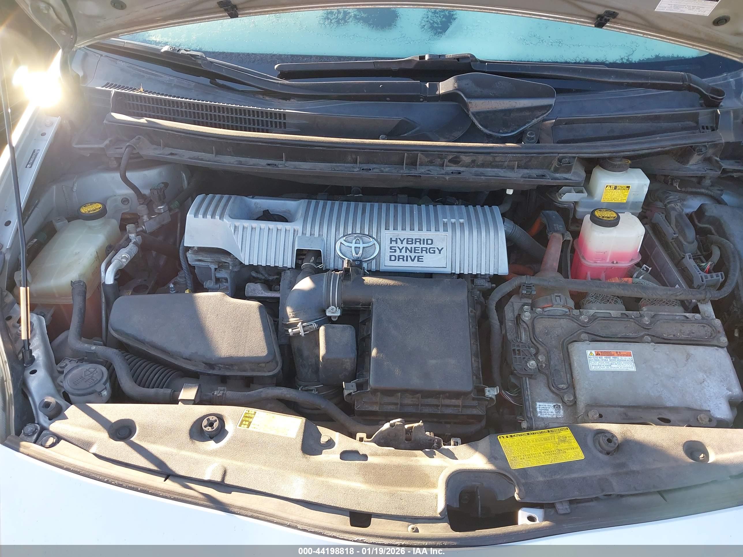 TOYOTA PRIUS image 10
