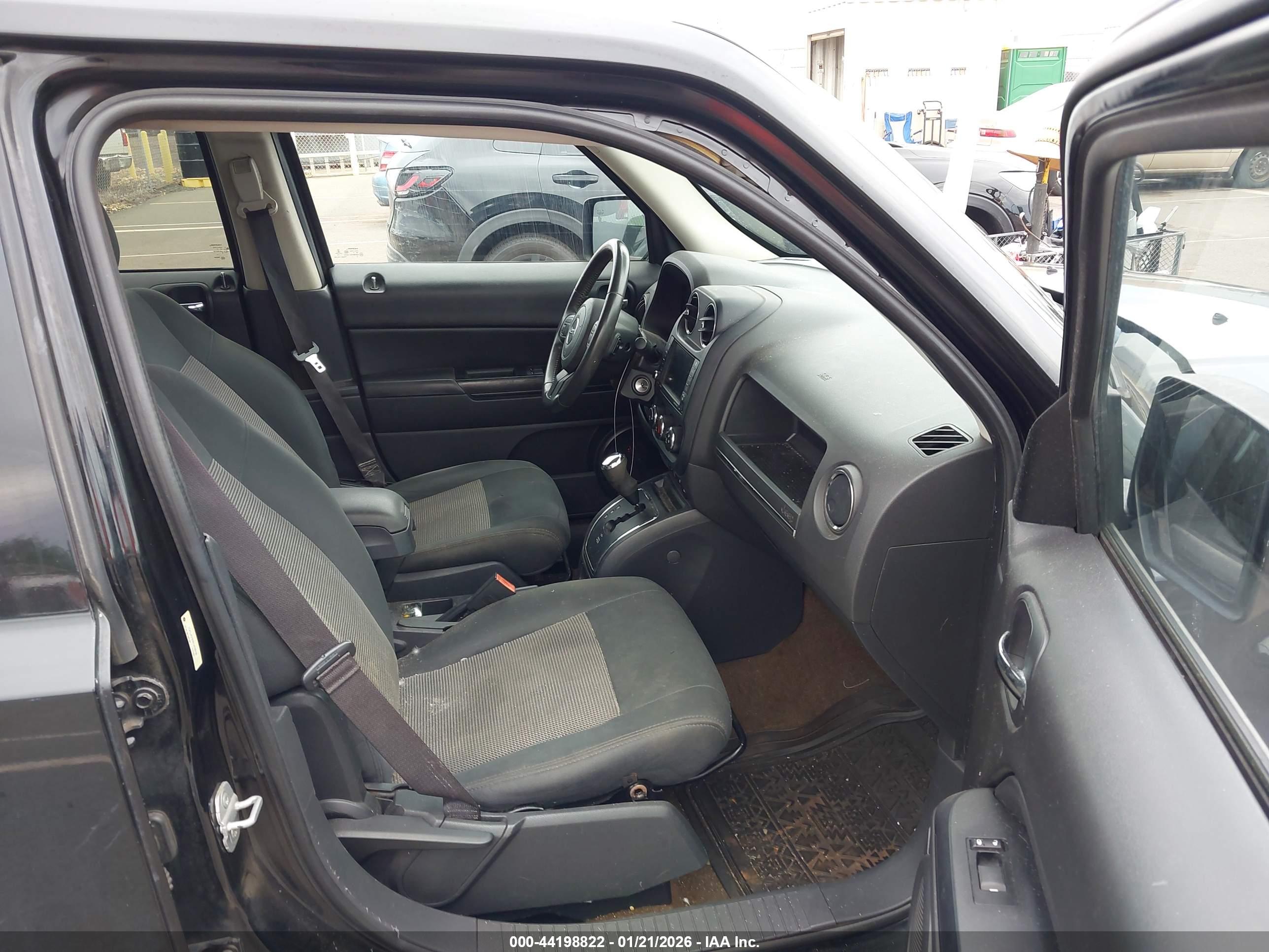 JEEP PATRIOT image 5
