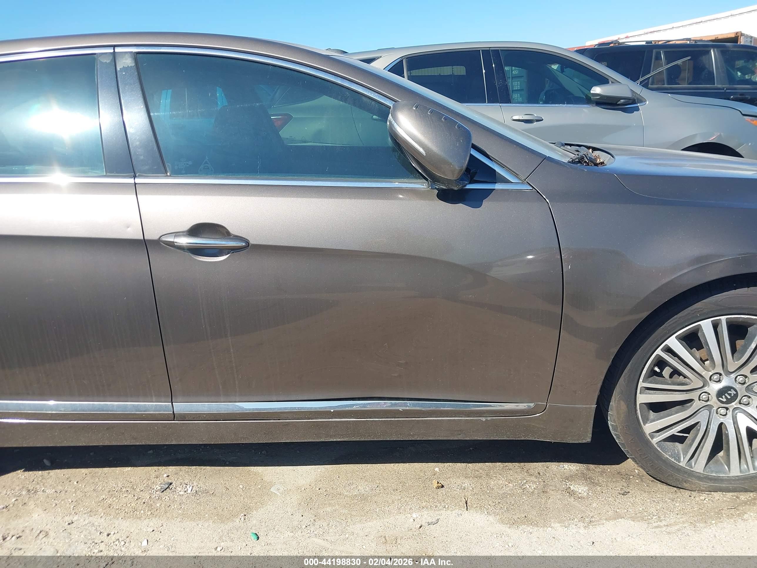 KIA CADENZA image 6