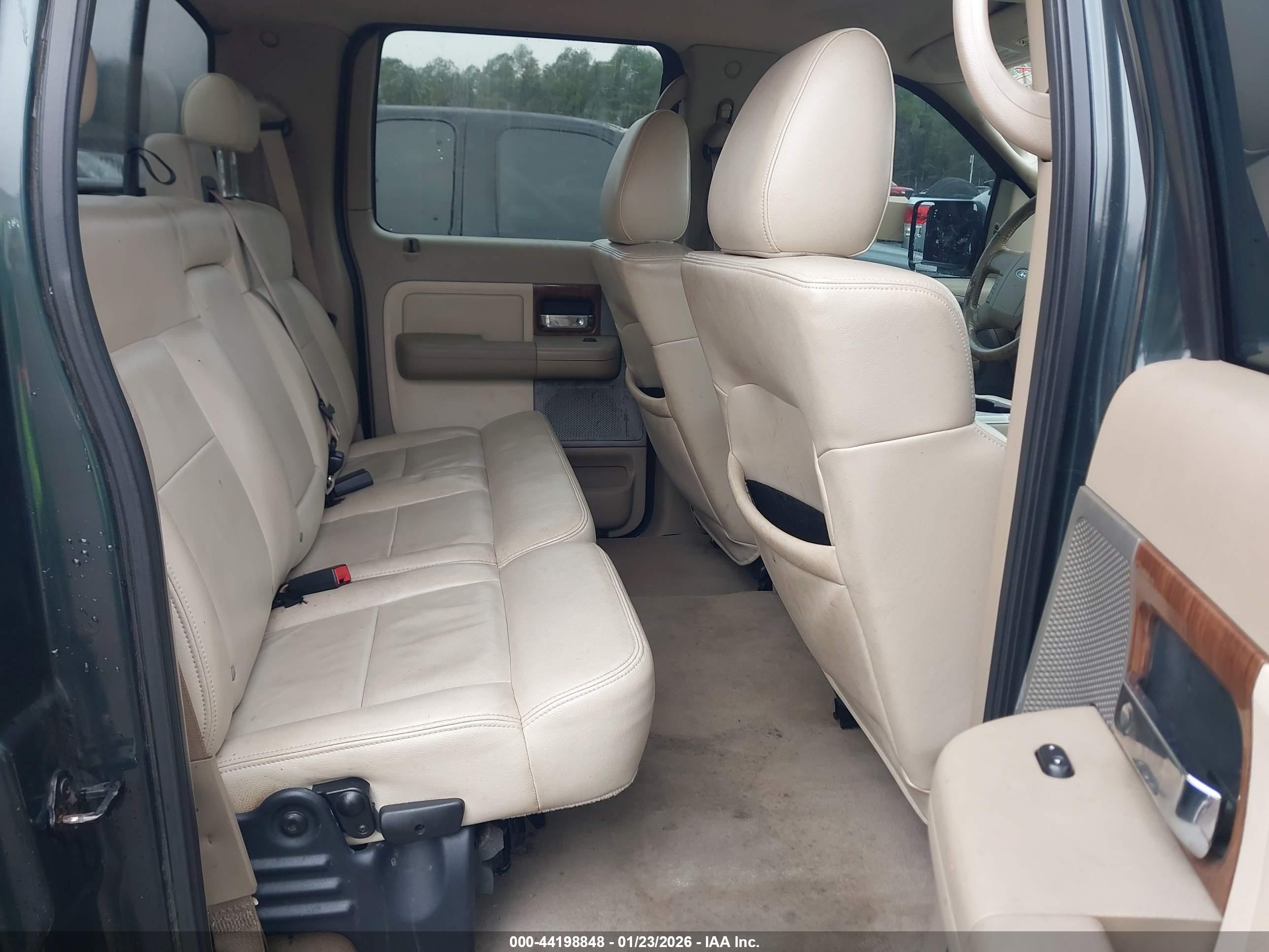 FORD F-150 image 8