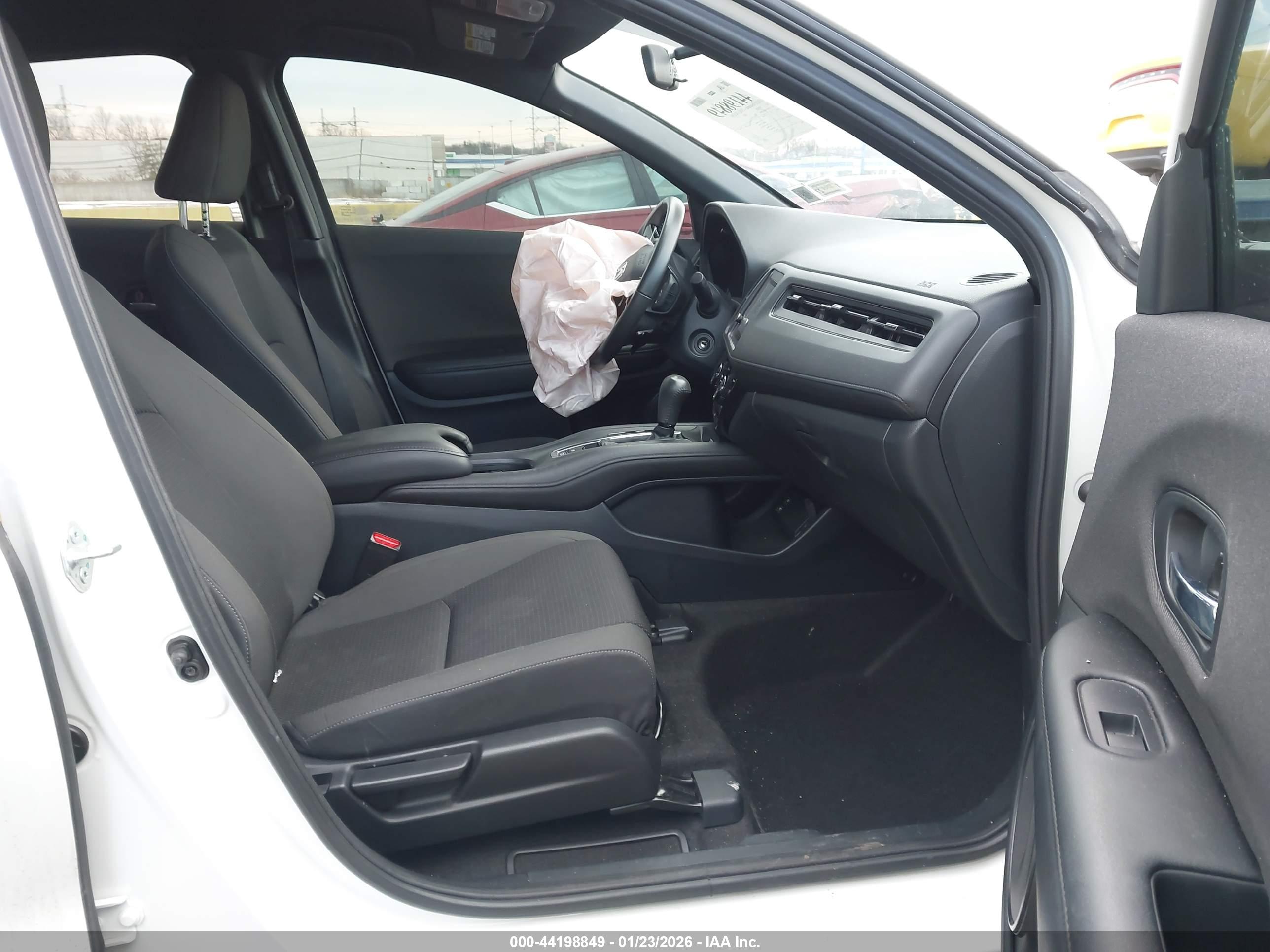 HONDA HR-V image 5