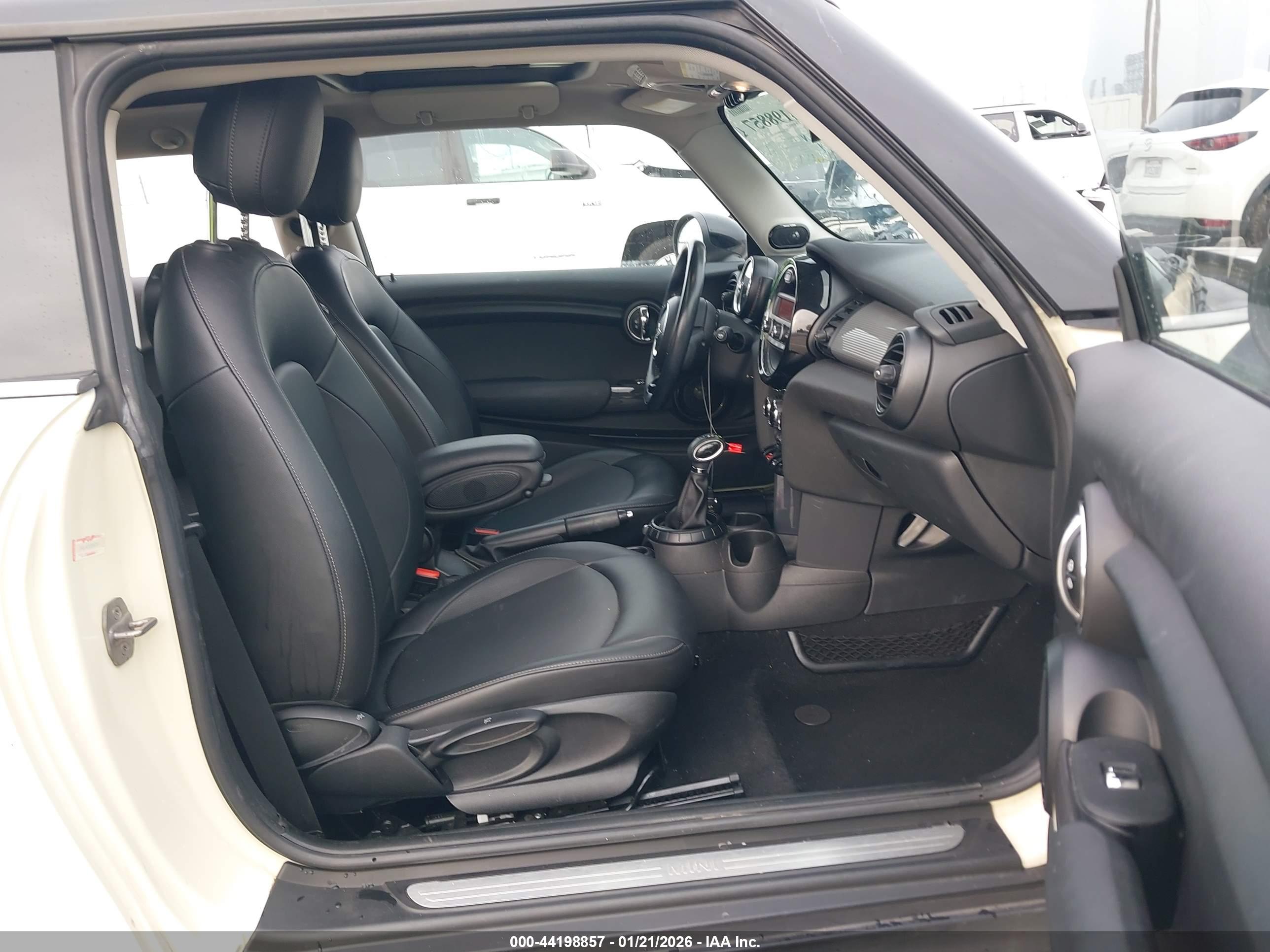 MINI HARDTOP image 5