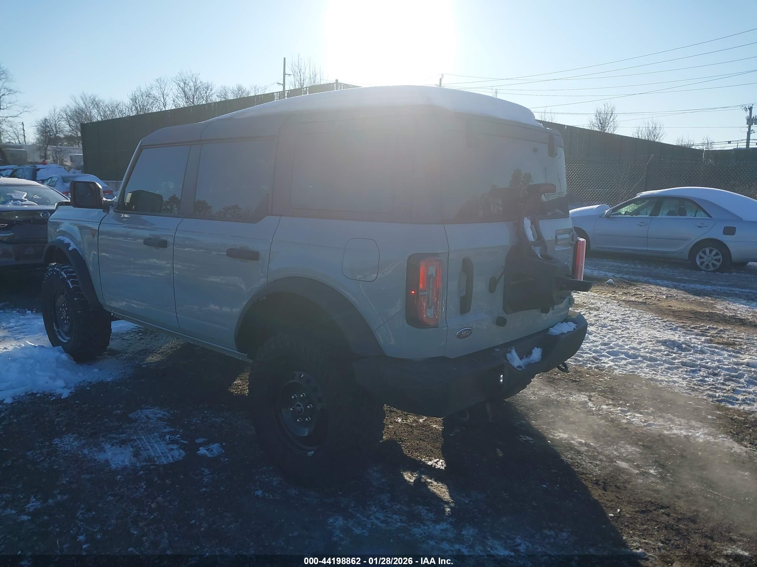 FORD BRONCO image 3