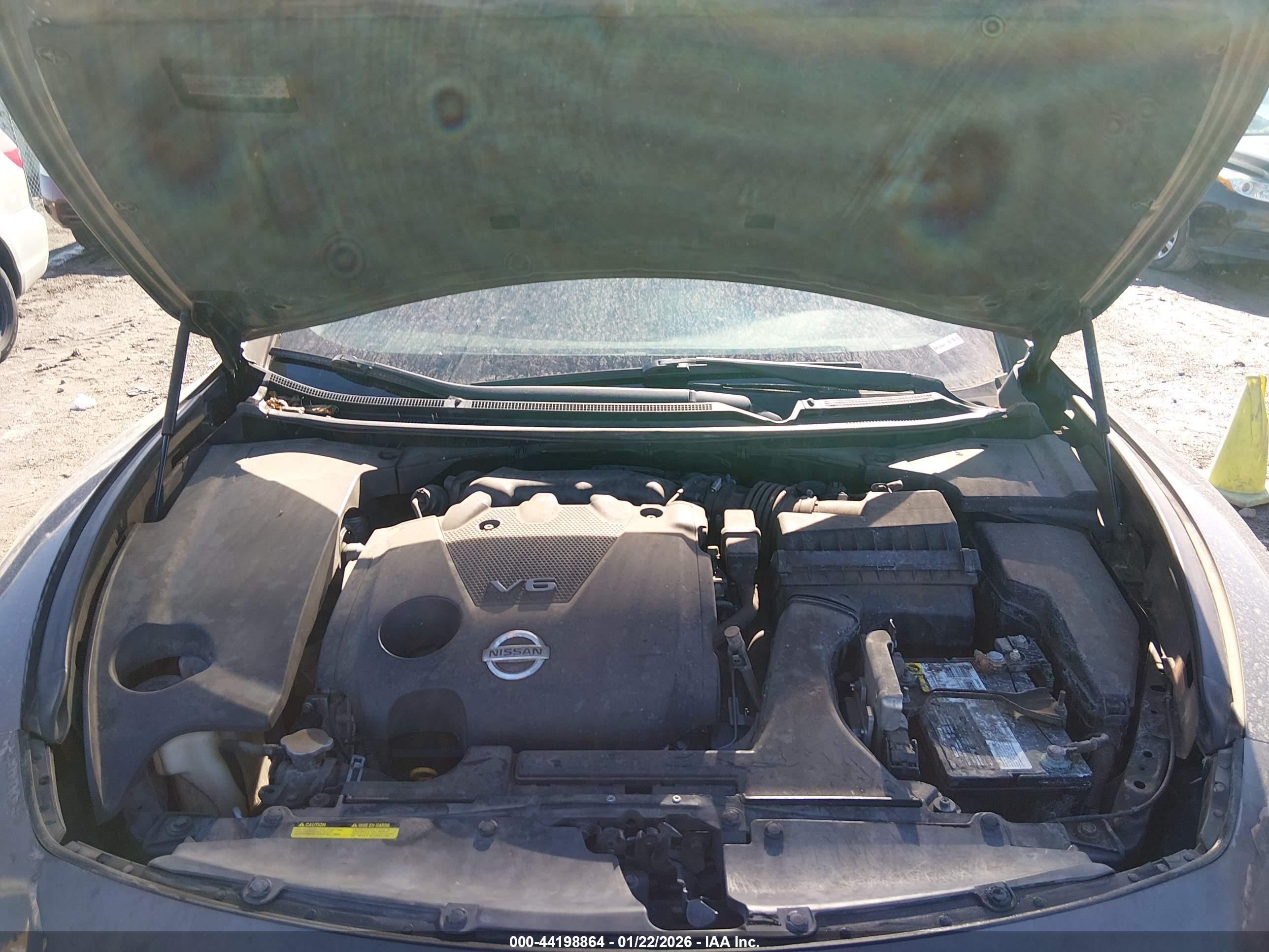 NISSAN MAXIMA image 10