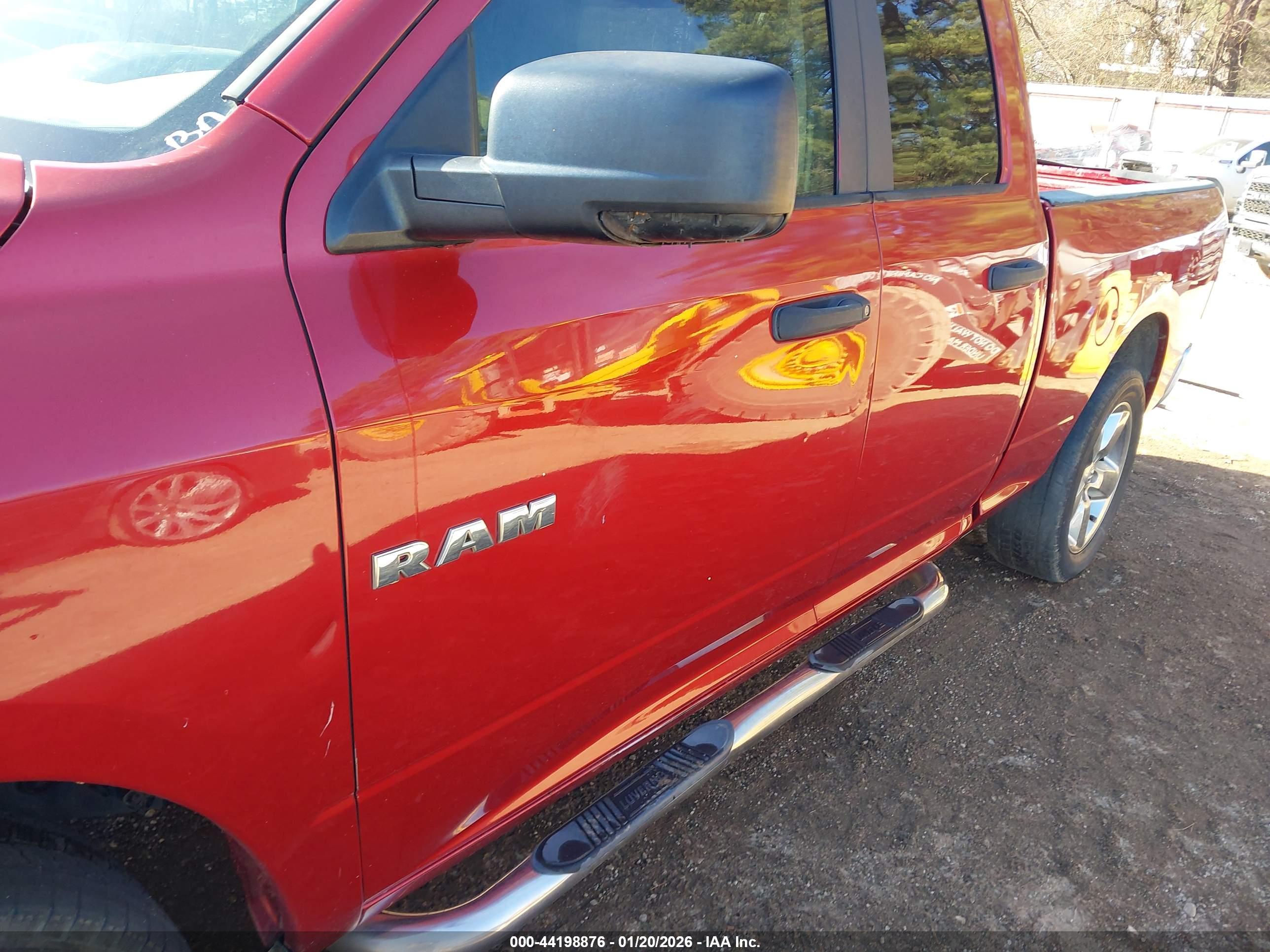 DODGE RAM image 6