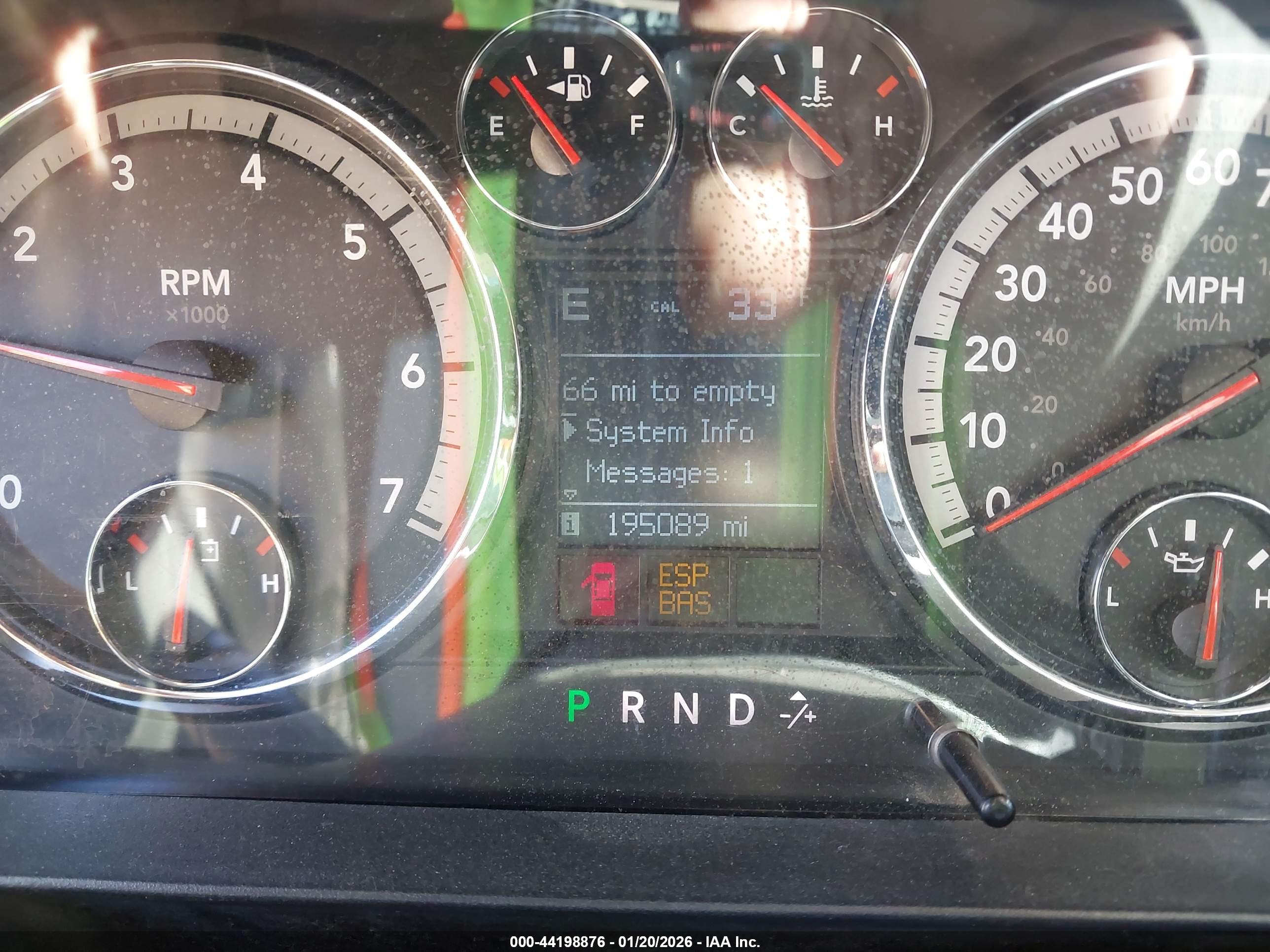 DODGE RAM image 7