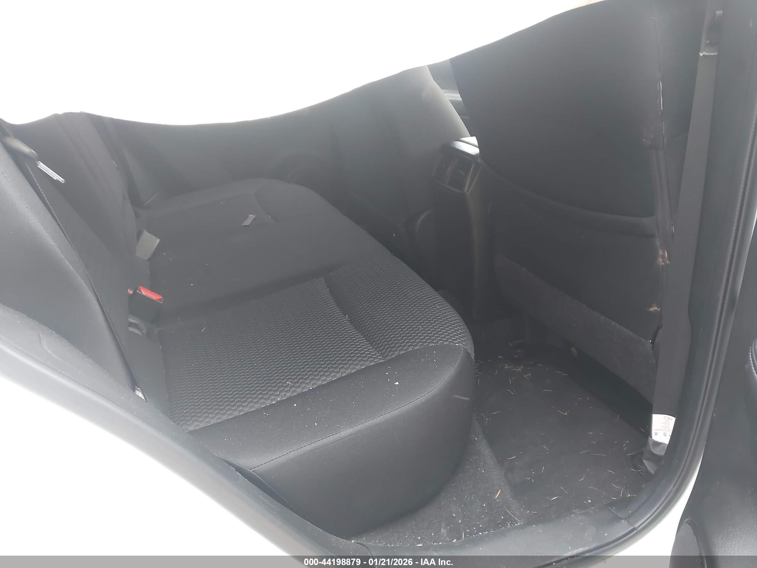 NISSAN ROGUE image 8