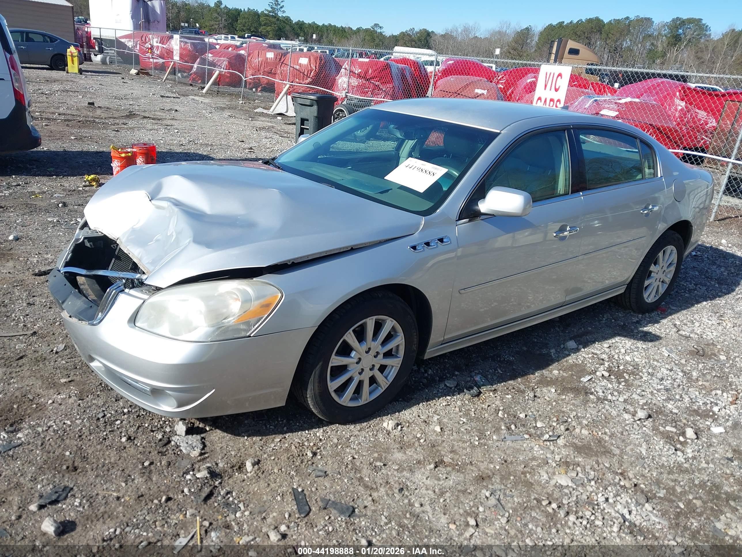 BUICK LUCERNE image 2