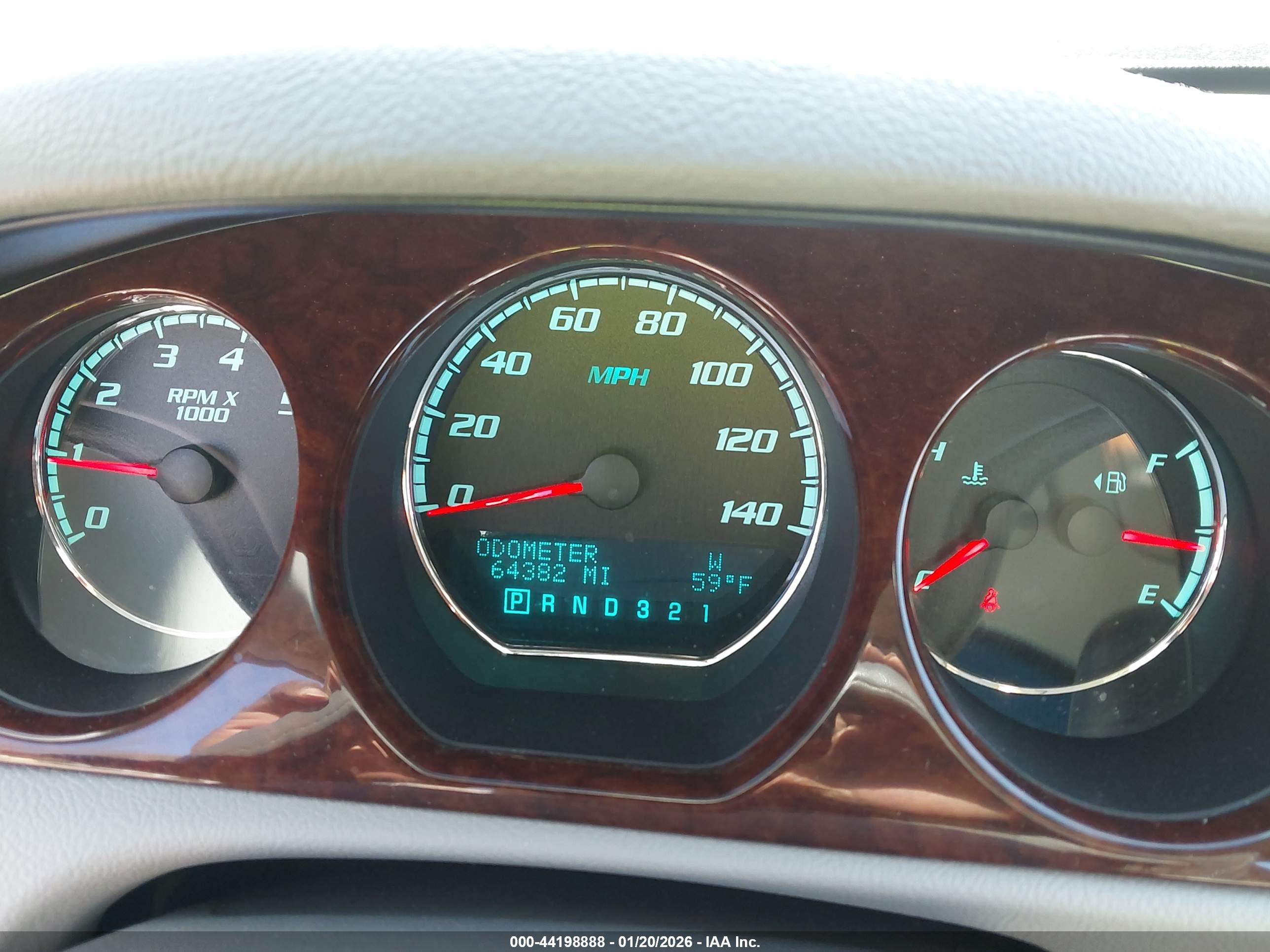 BUICK LUCERNE image 7