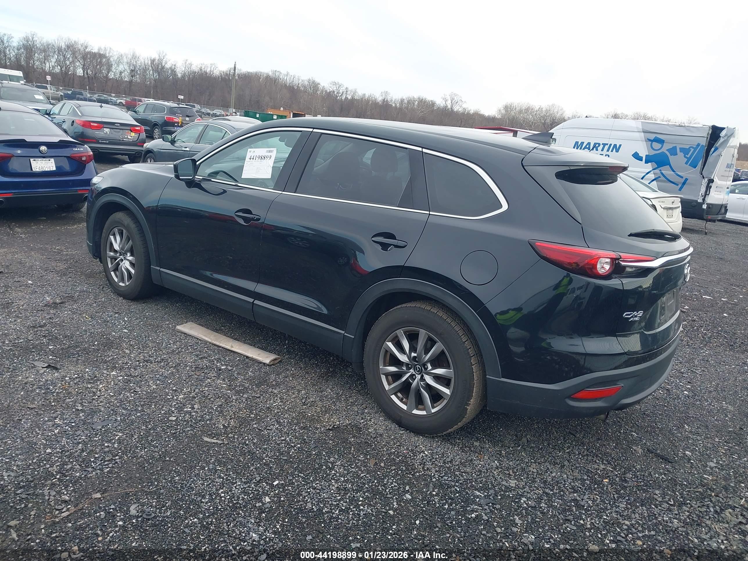 MAZDA CX-9 image 3