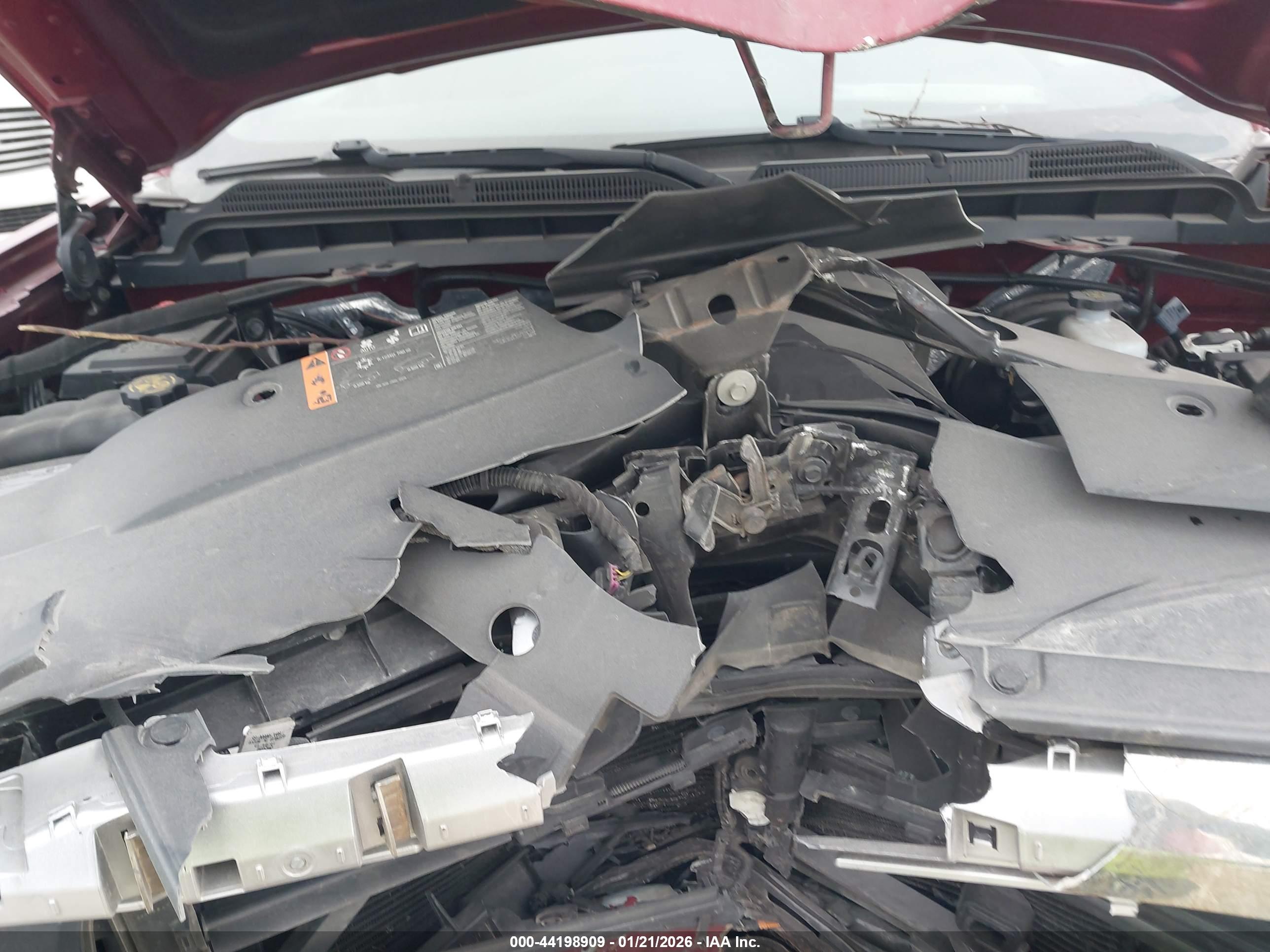 CHEVROLET SILVERADO image 10
