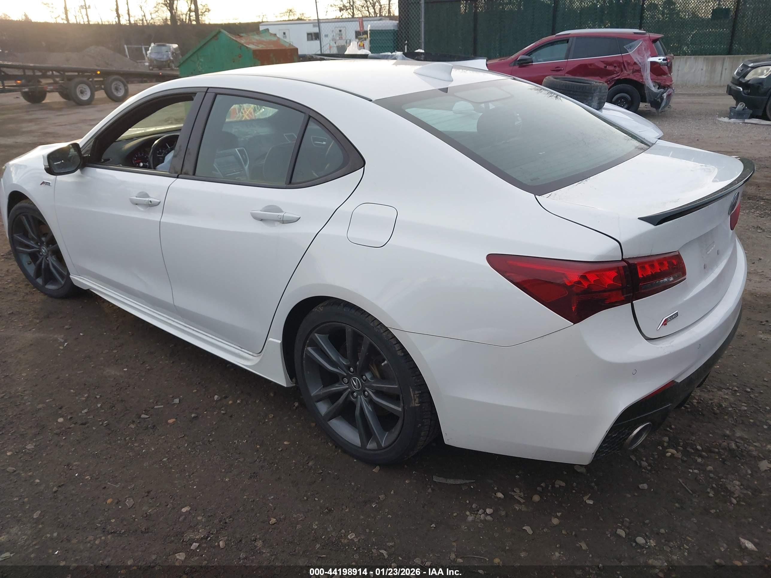 ACURA TLX image 3