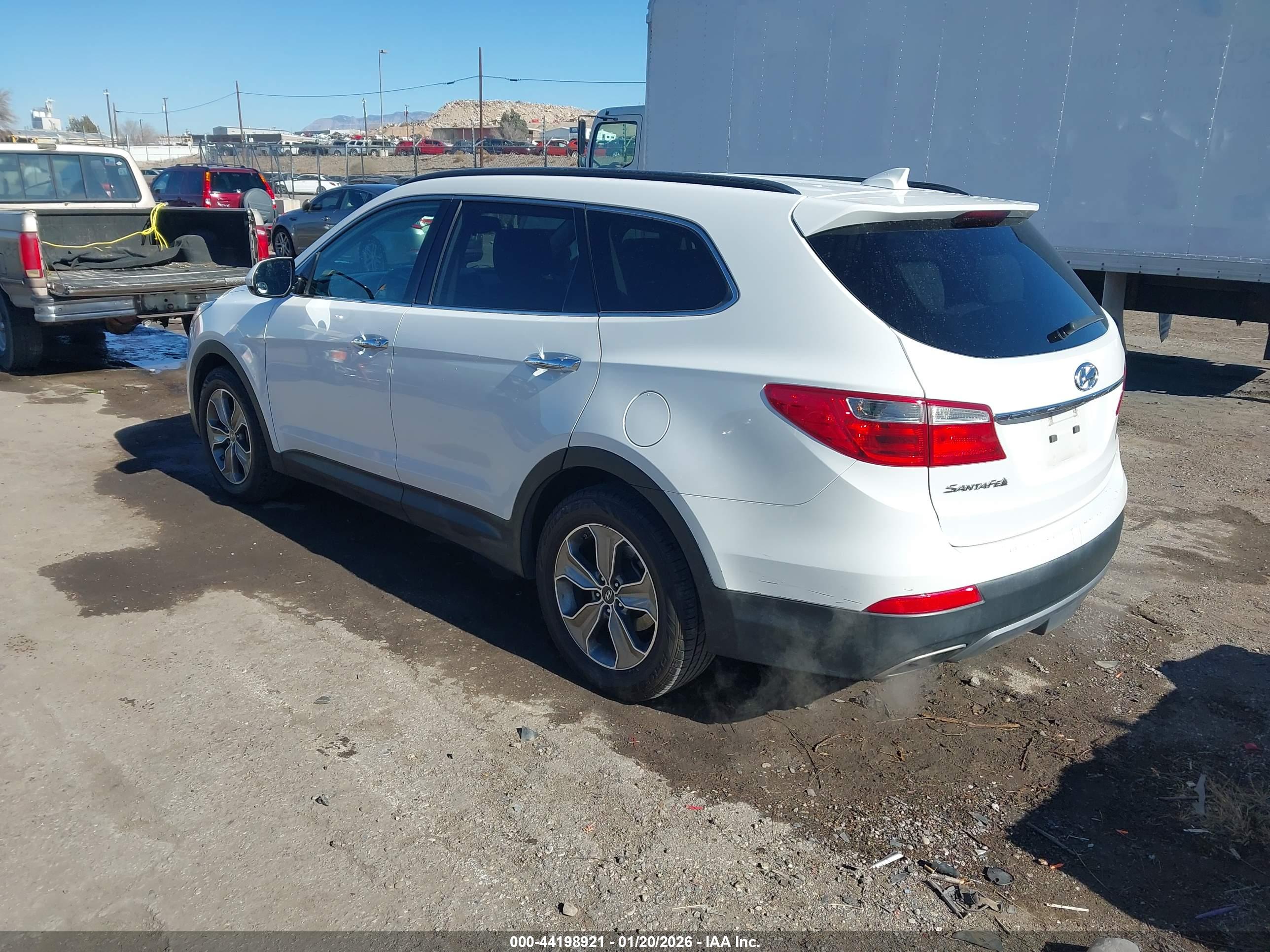 HYUNDAI SANTA image 3