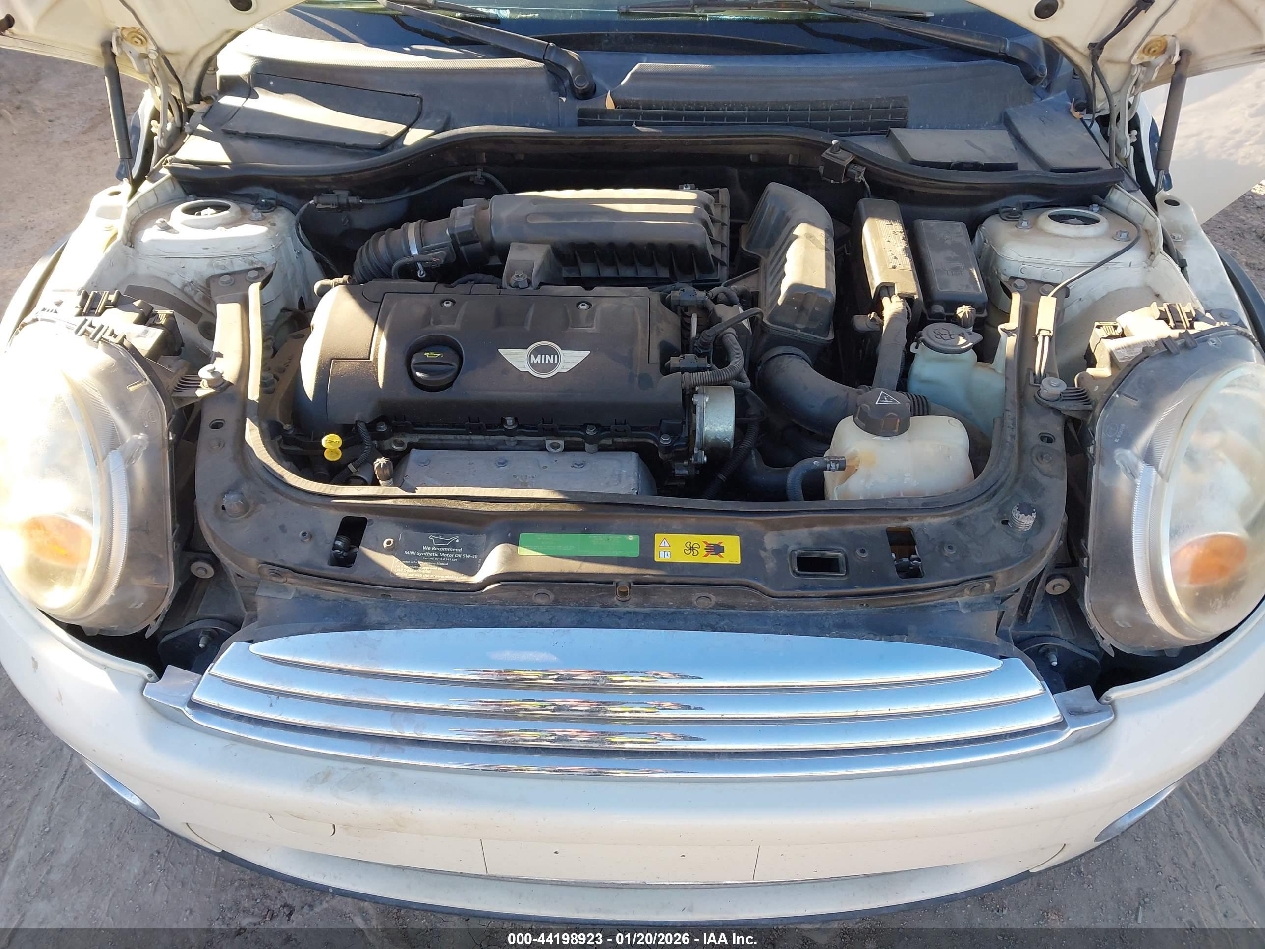 MINI COOPER image 10