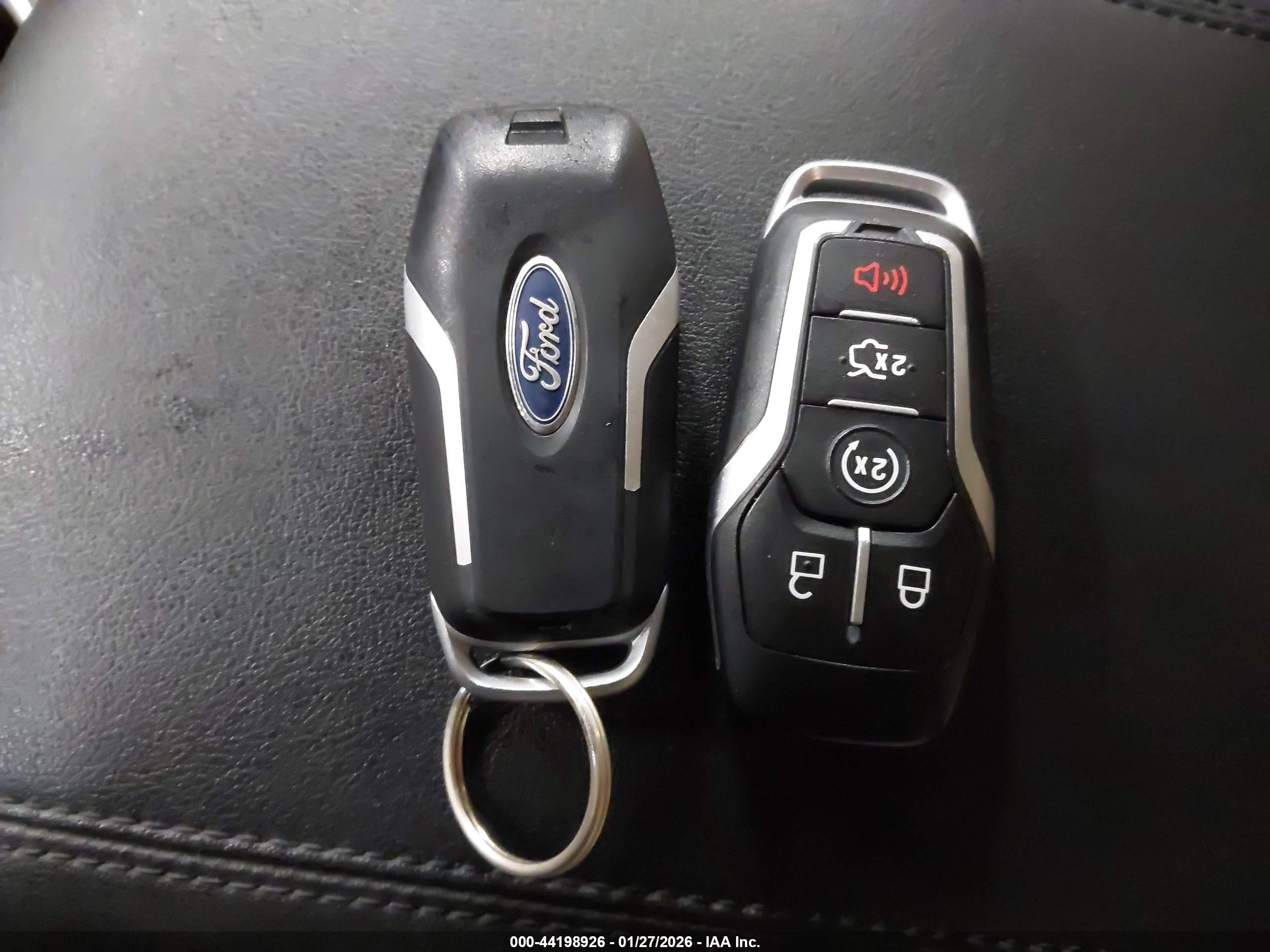 FORD EDGE image 11