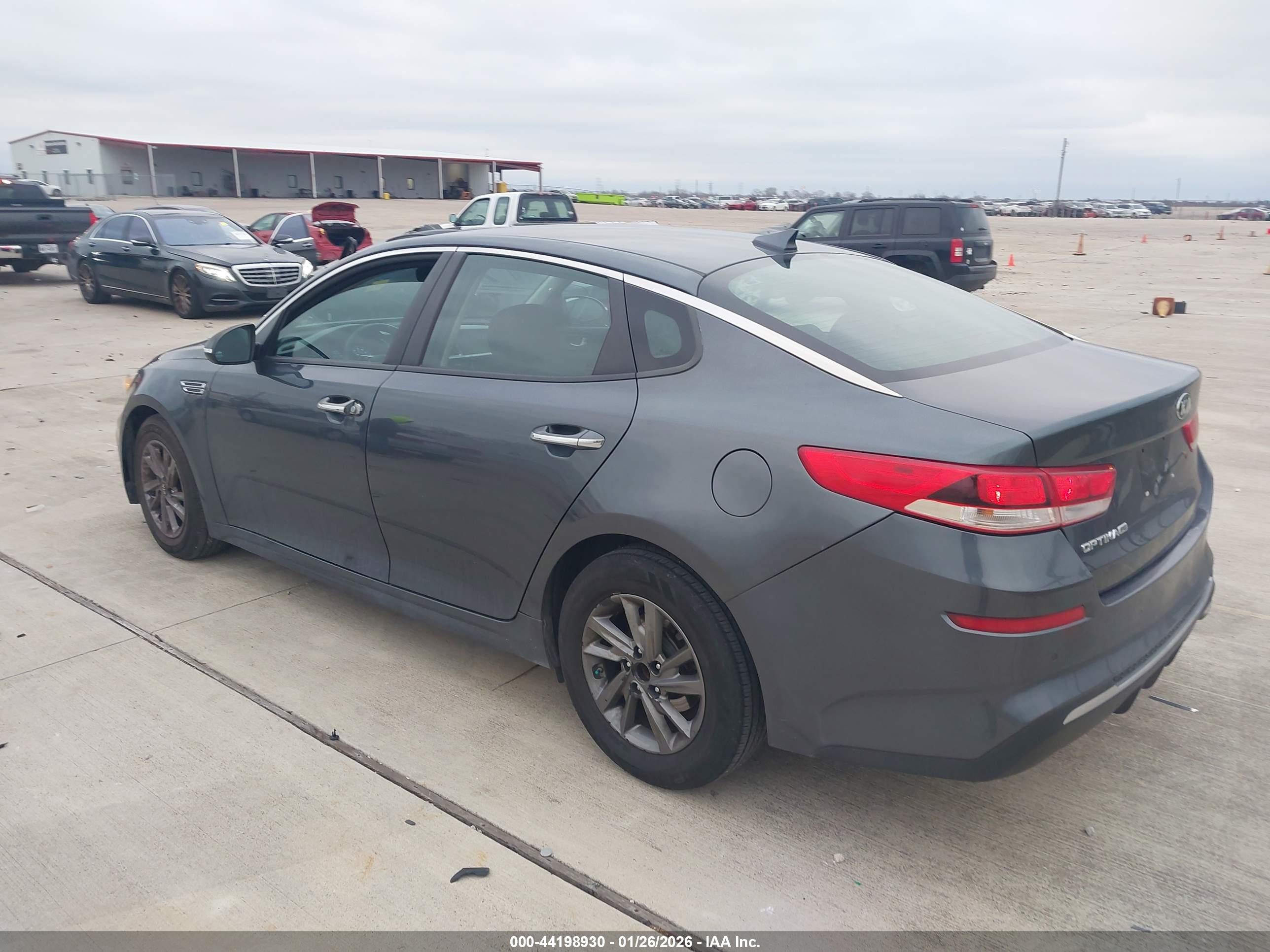 KIA OPTIMA image 3