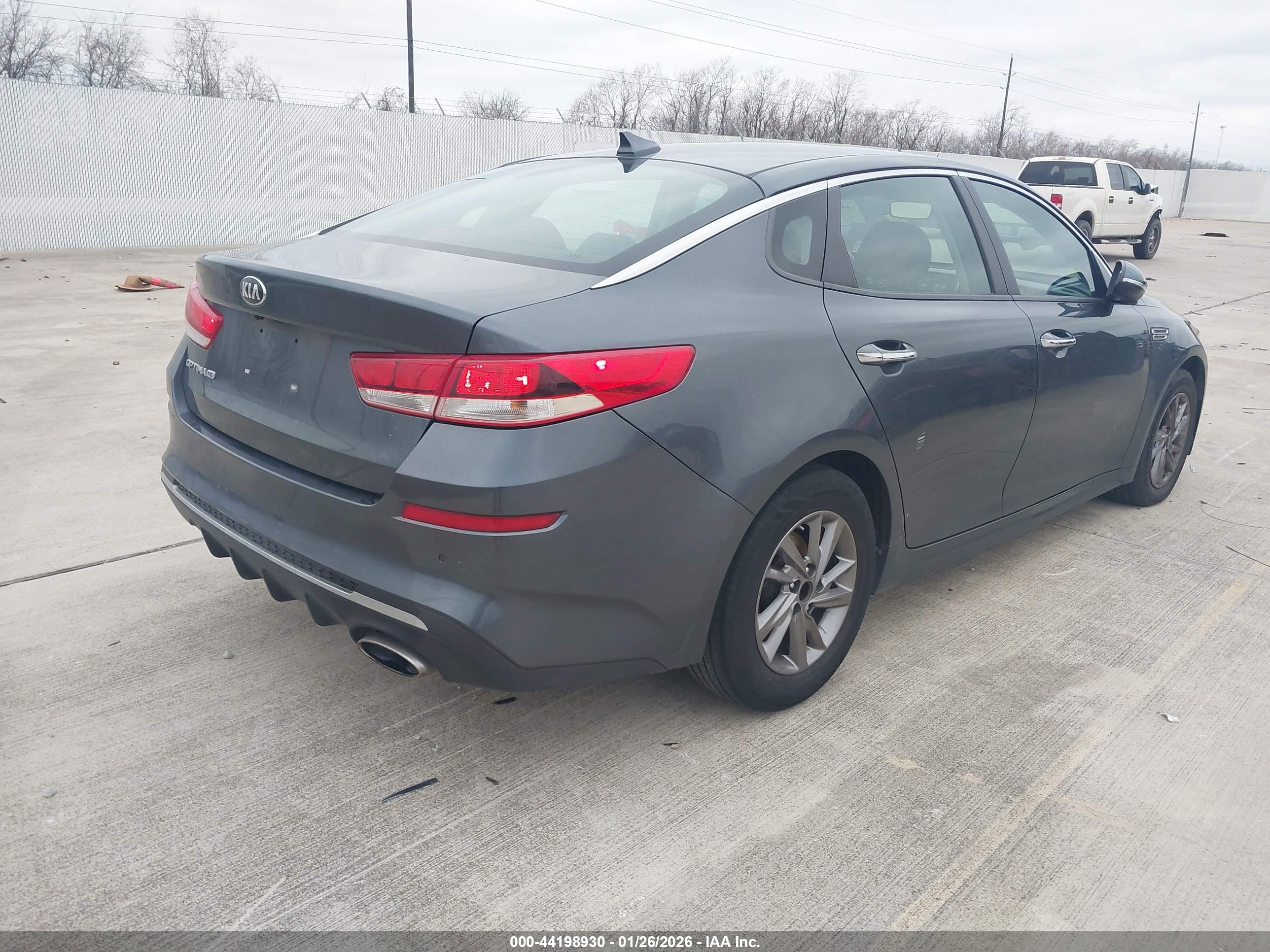 KIA OPTIMA image 4