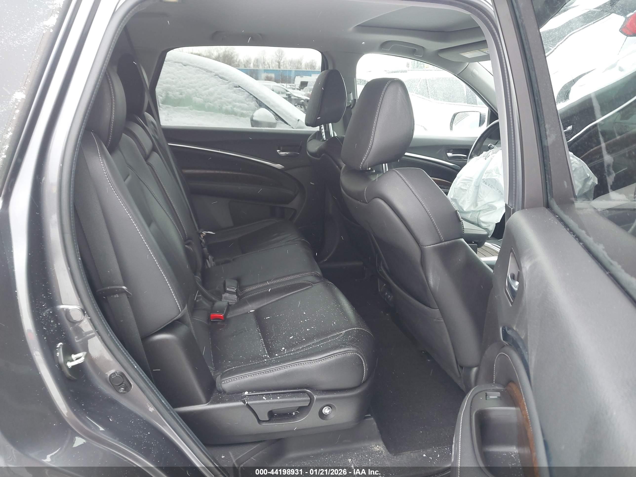 ACURA MDX image 8