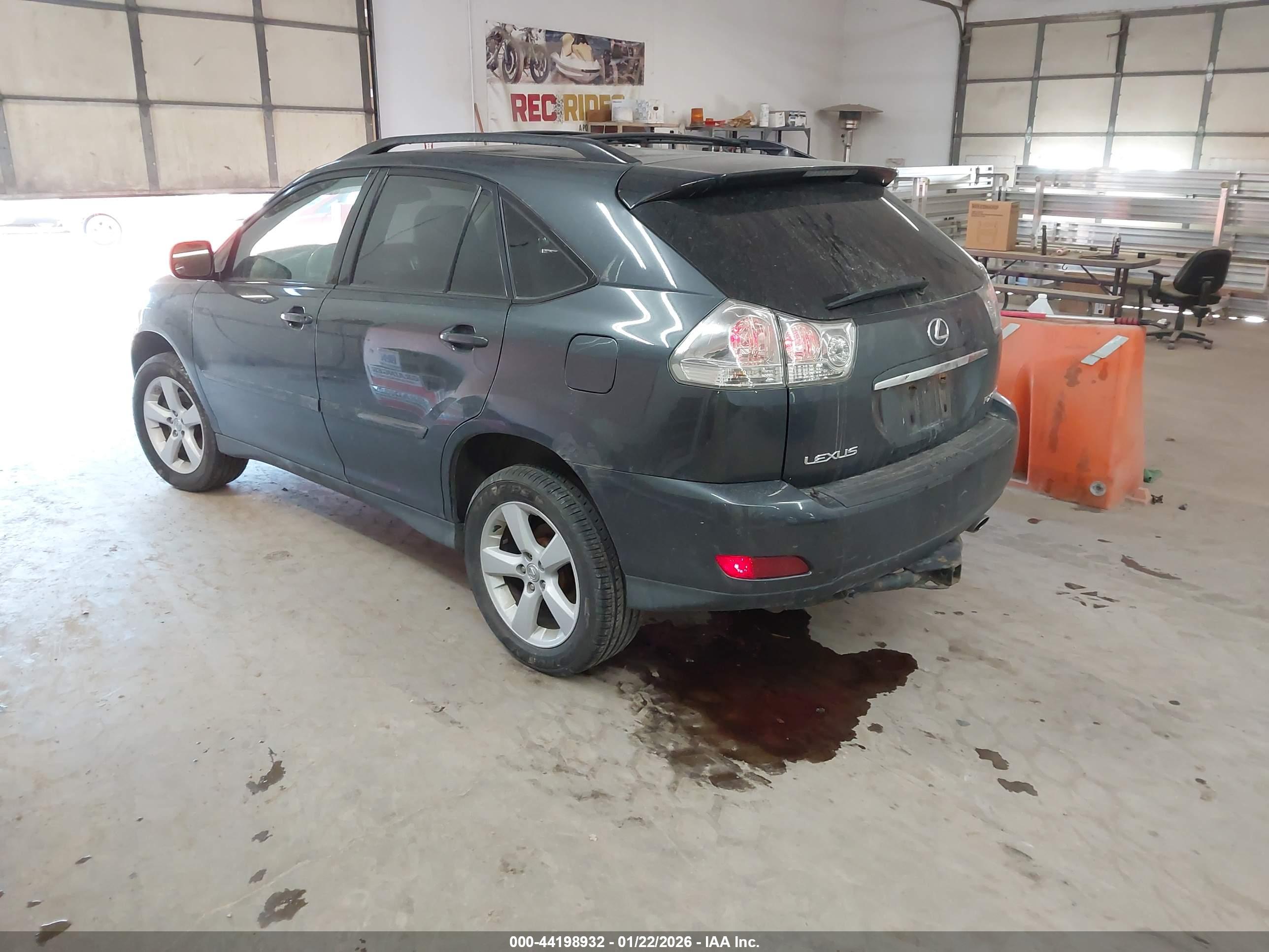 LEXUS RX image 3