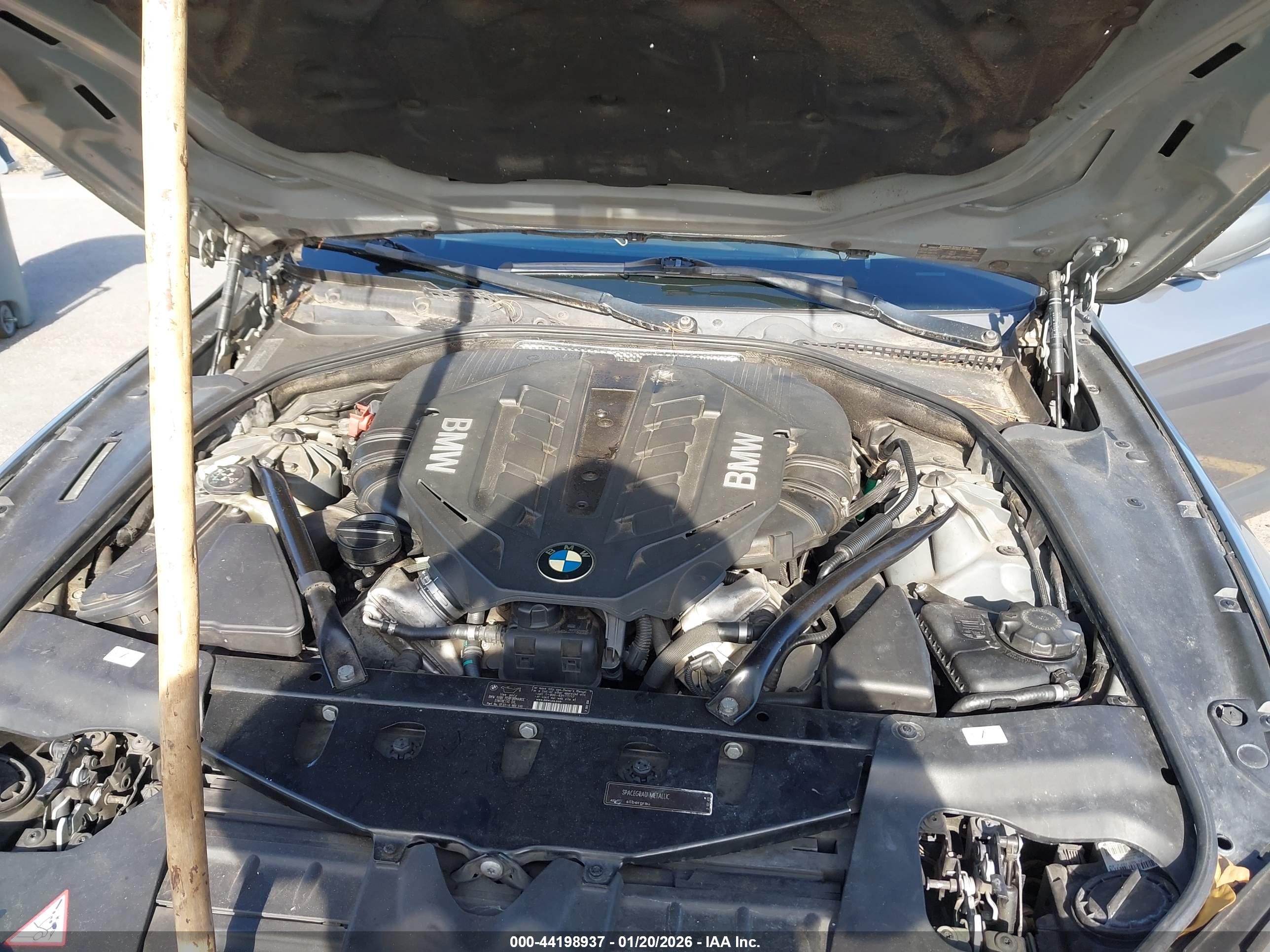 BMW 650I image 10