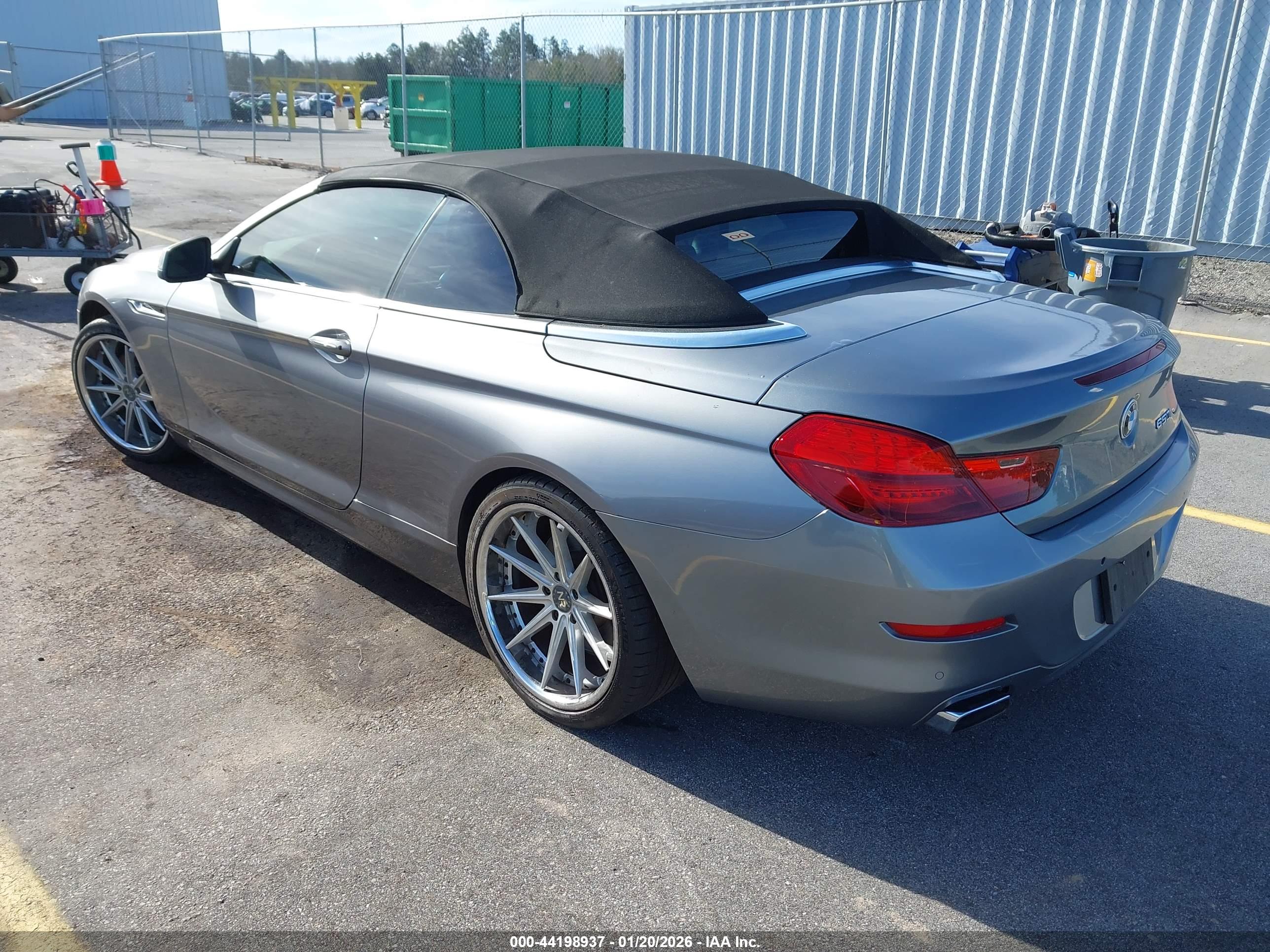 BMW 650I image 3