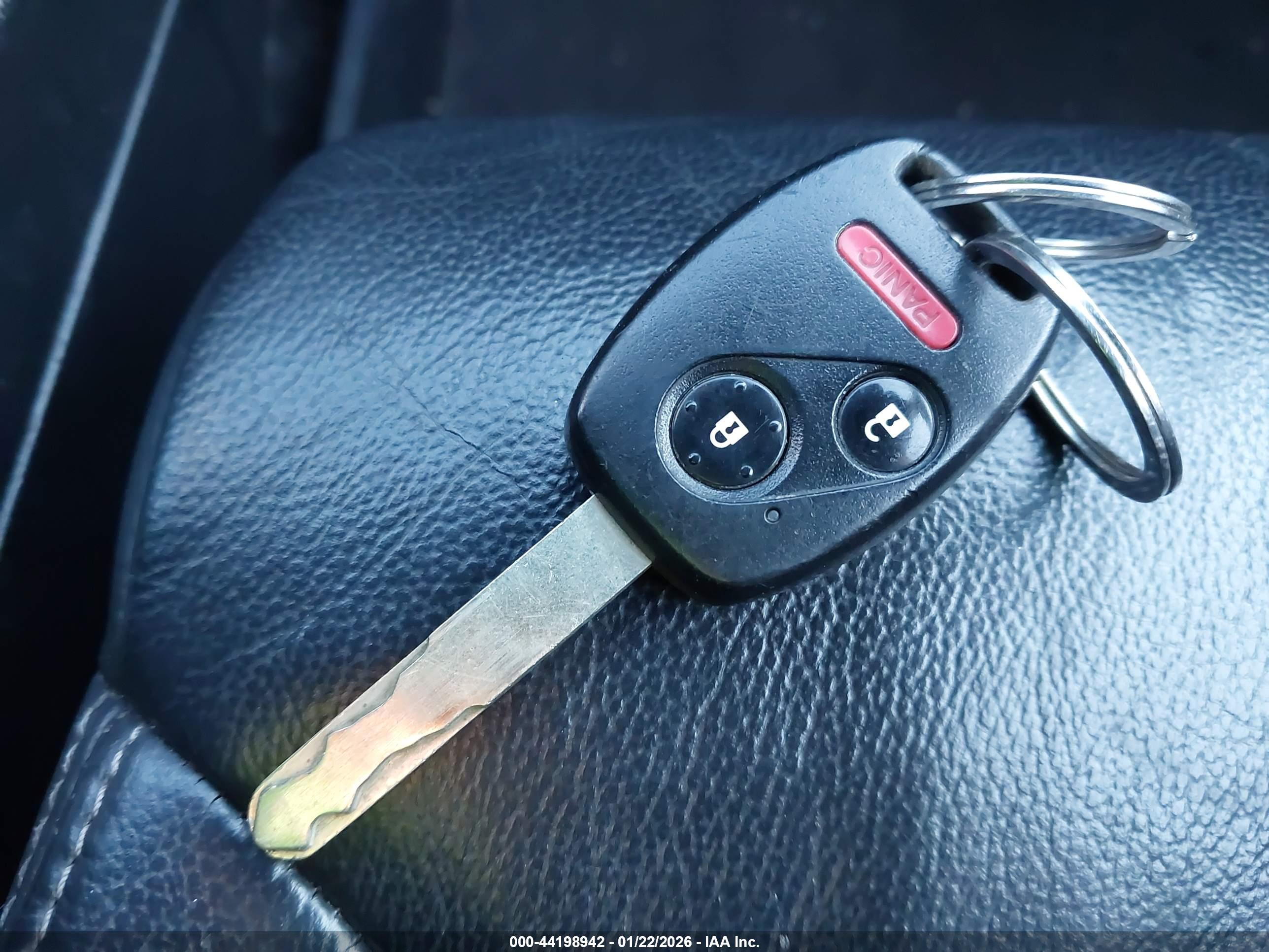 HONDA CR-V image 11