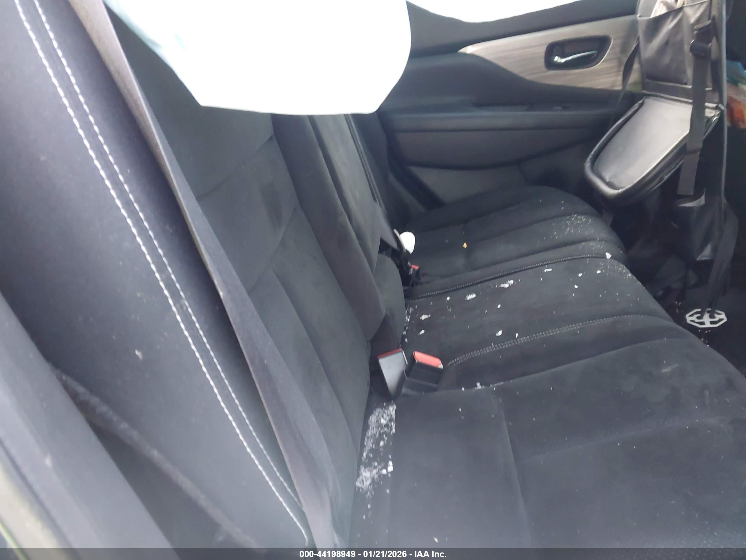 NISSAN MURANO image 8